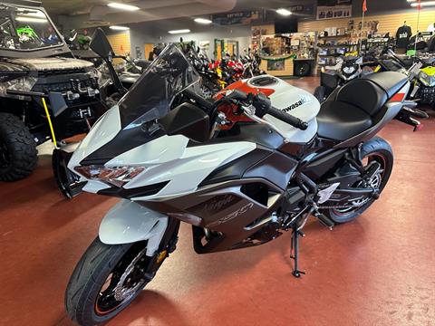 2023 Kawasaki Ninja 650 in Mechanicsburg, Pennsylvania - Photo 5