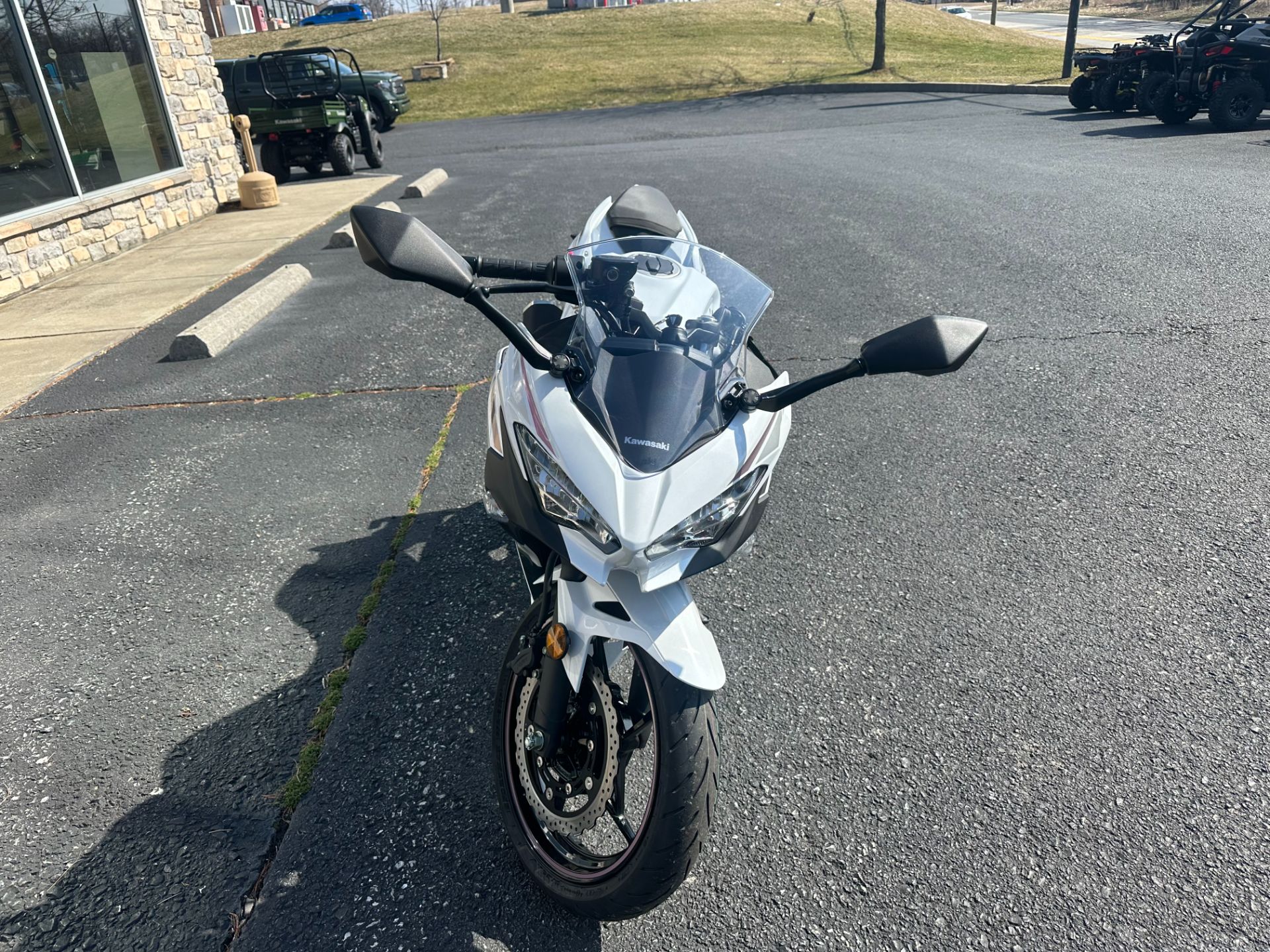 2023 Kawasaki Ninja 400 in Mechanicsburg, Pennsylvania - Photo 4