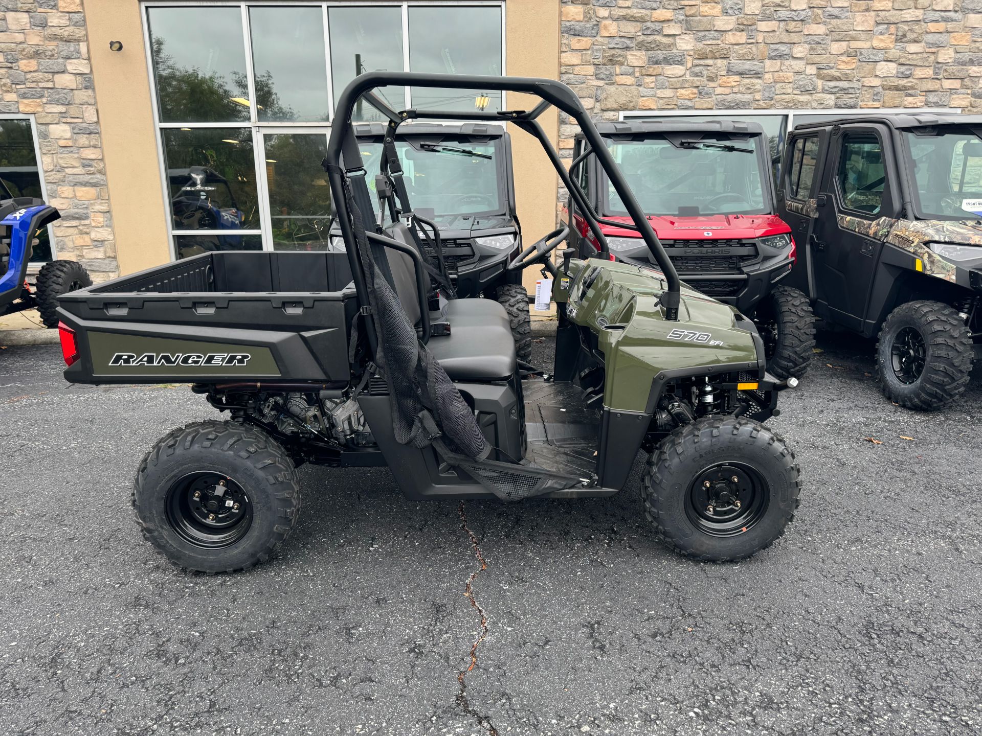 2025 Polaris Ranger 570 Full-Size in Mechanicsburg, Pennsylvania - Photo 2