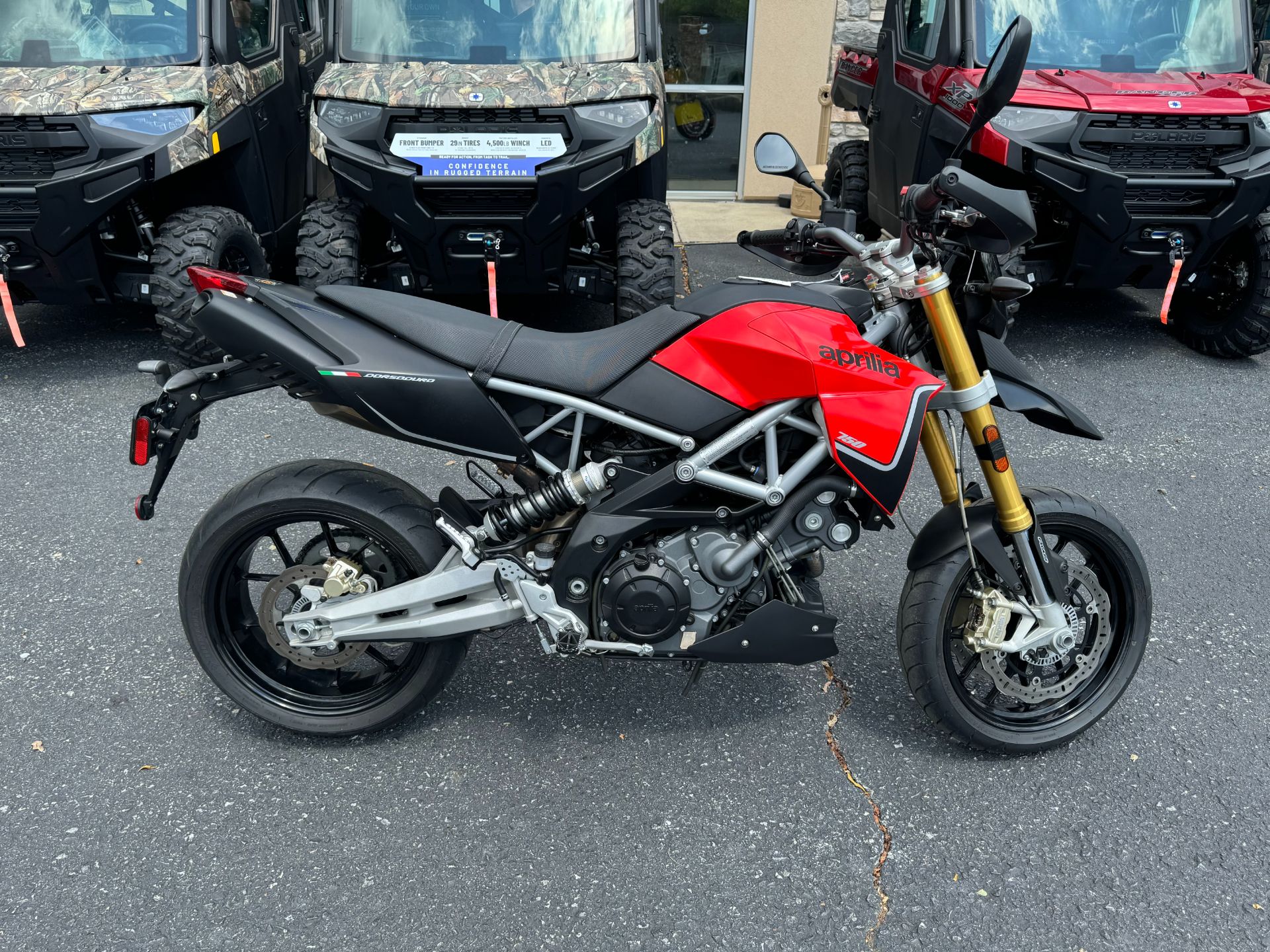 2014 Aprilia Dorsoduro 750 ABS in Mechanicsburg, Pennsylvania - Photo 2