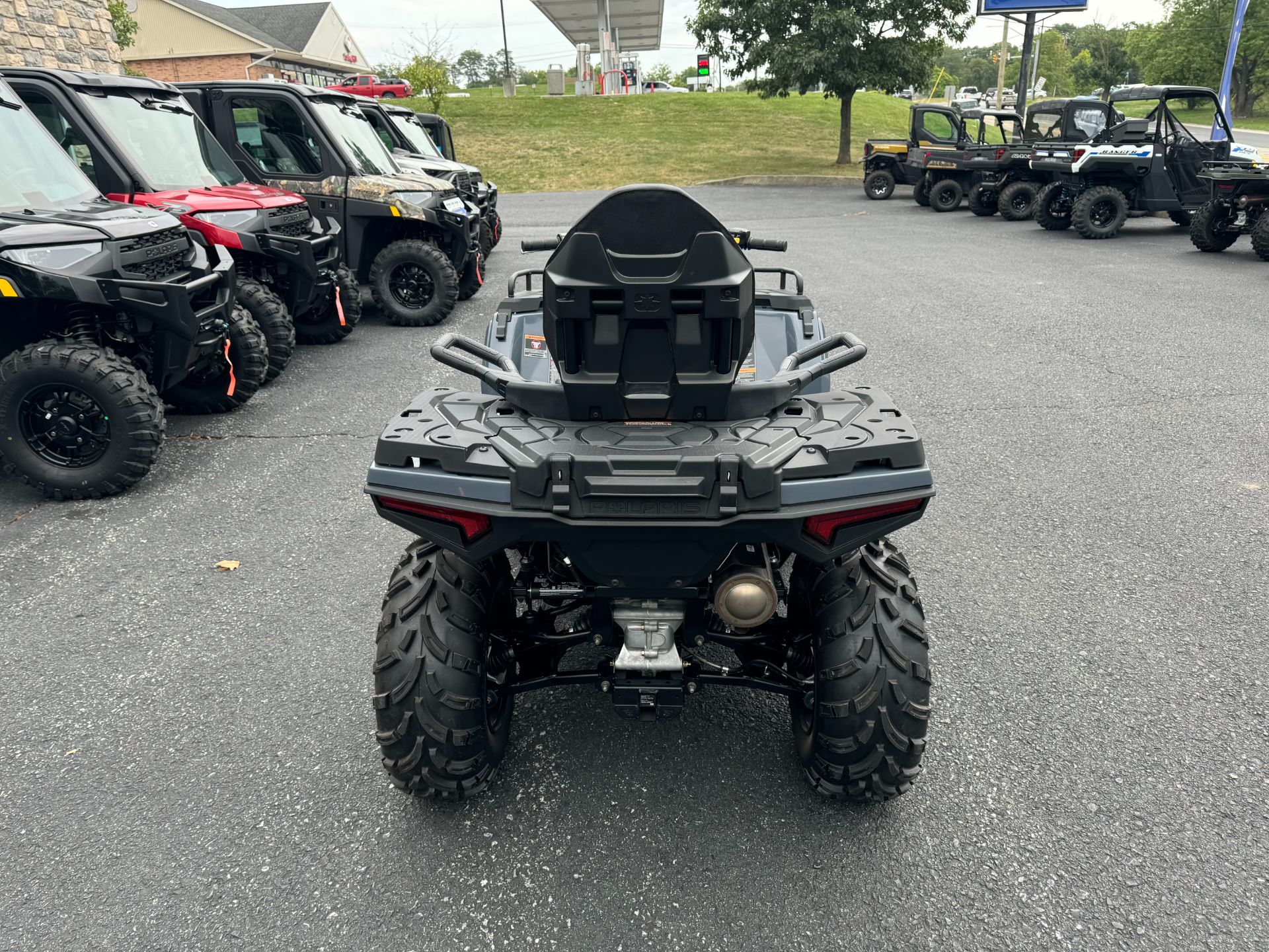 2025 Polaris Sportsman Touring 570 EPS in Mechanicsburg, Pennsylvania - Photo 4