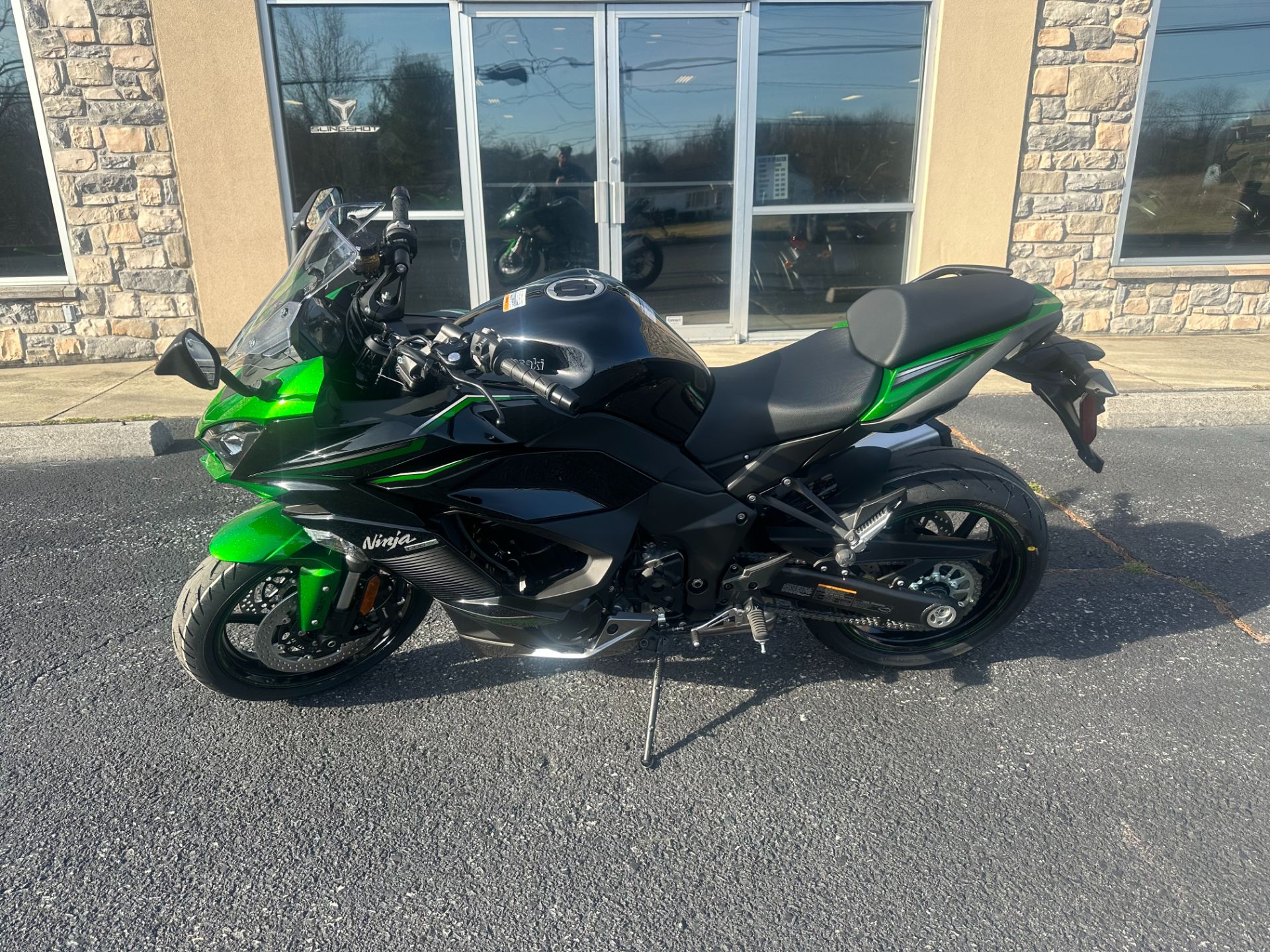 2023 Kawasaki Ninja 1000SX in Mechanicsburg, Pennsylvania - Photo 2