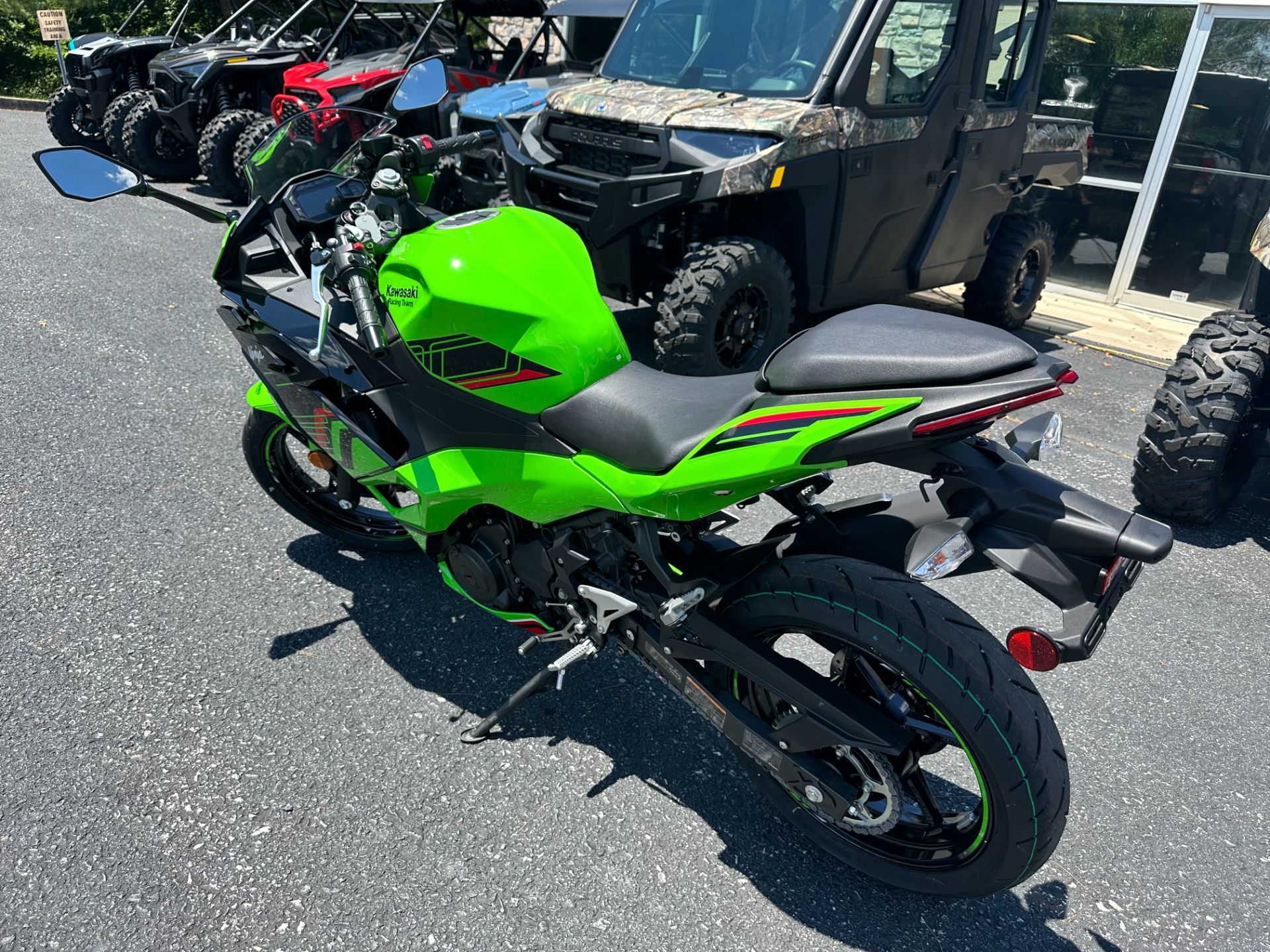 2024 Kawasaki Ninja 500 KRT Edition in Mechanicsburg, Pennsylvania - Photo 9