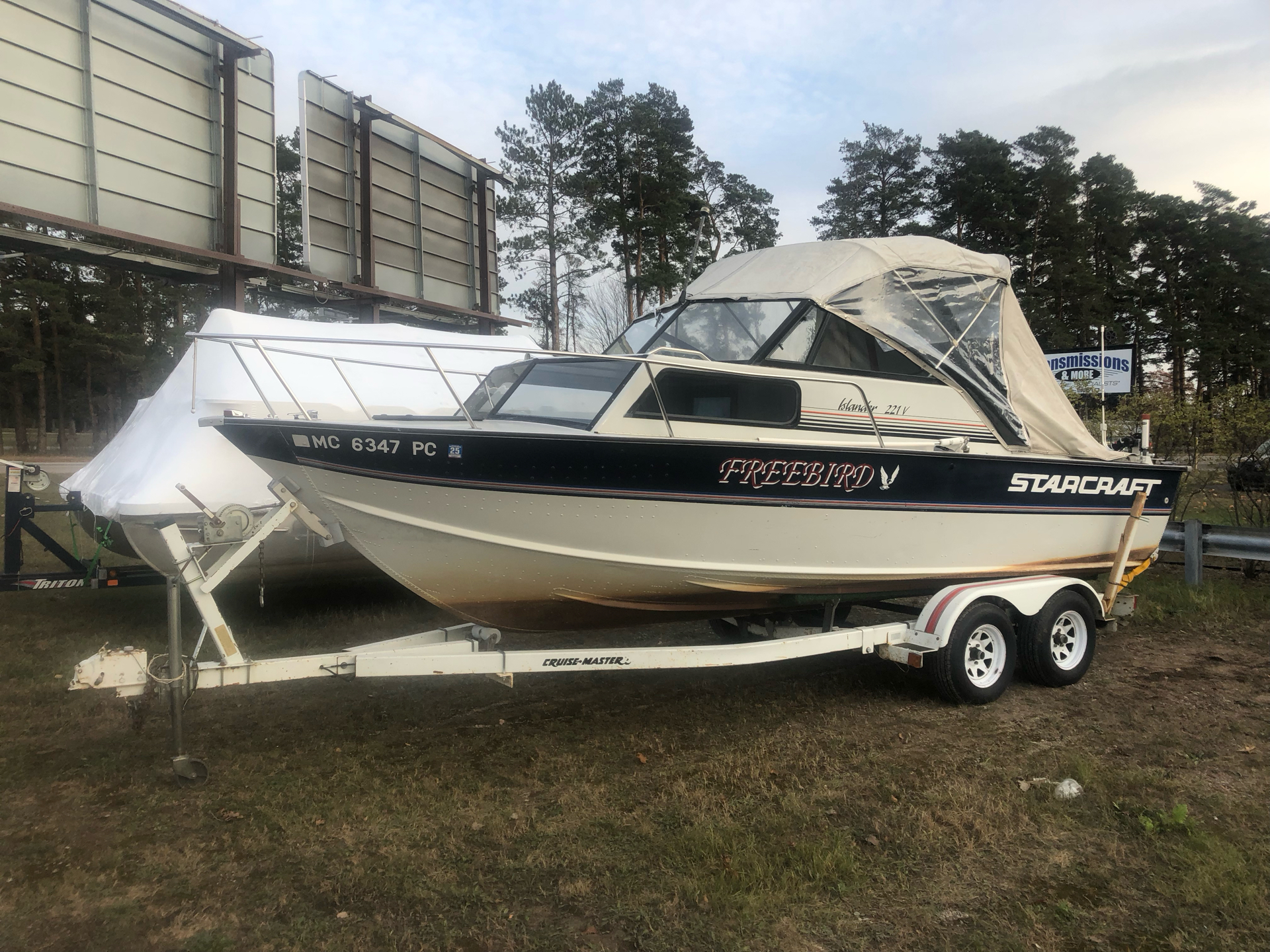 1990 Starcraft Starcraft Boat in Escanaba, Michigan - Photo 6