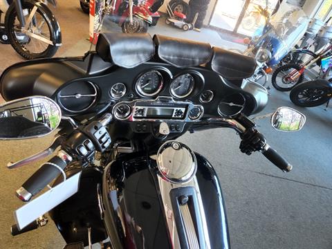 2010 Harley-Davidson Tri Glide™ Ultra Classic® in Escanaba, Michigan - Photo 6