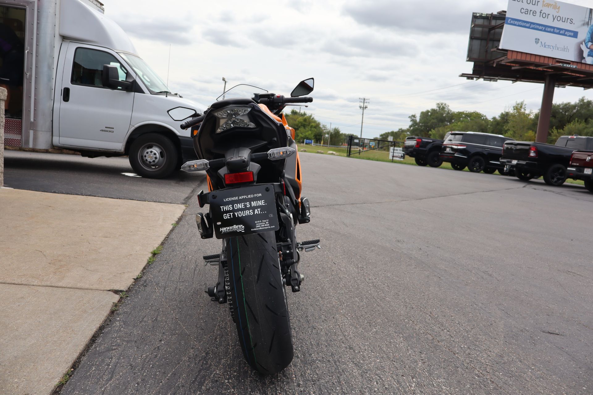 2025 Kawasaki Ninja 650 ABS in Janesville, Wisconsin - Photo 7