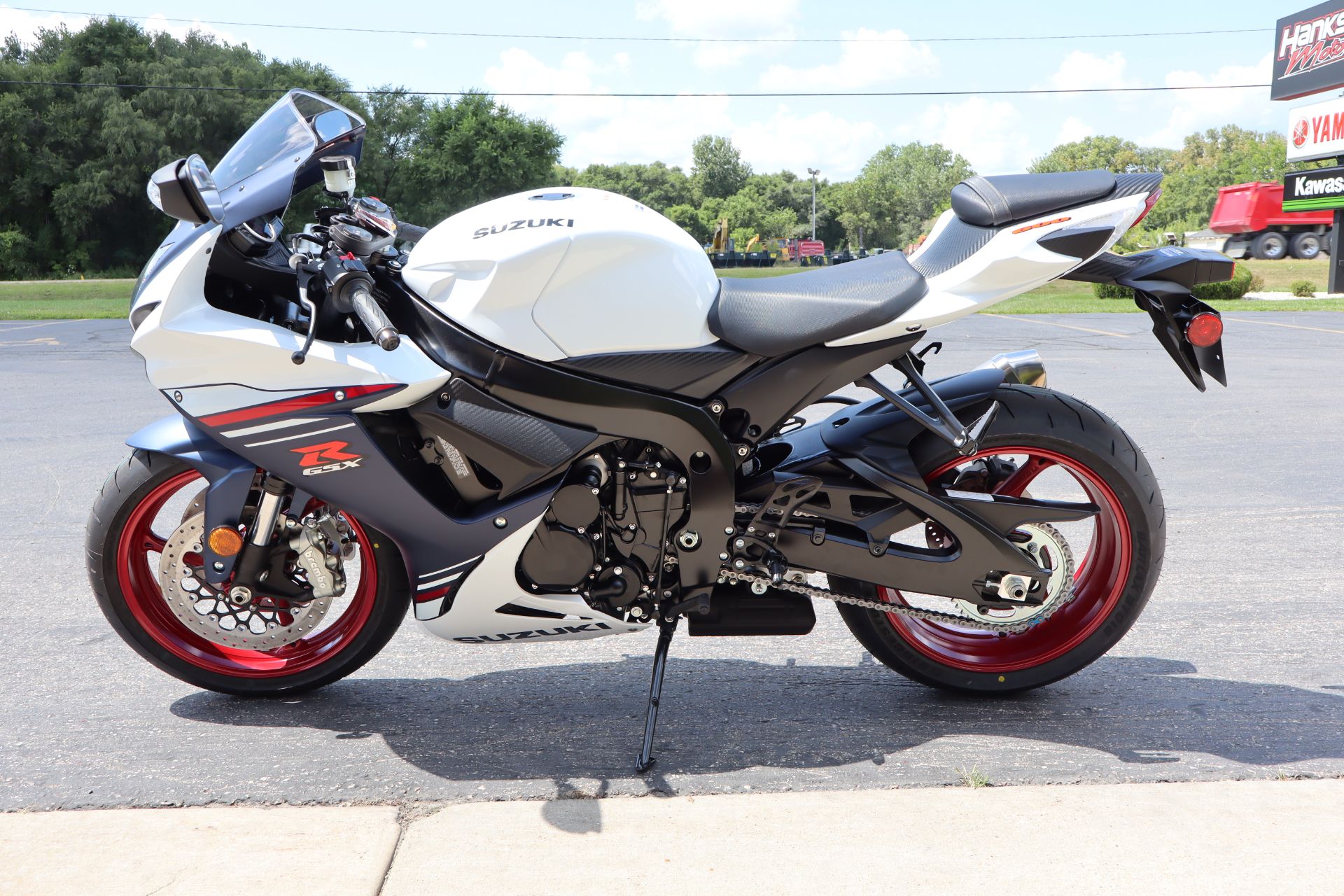 2025 Suzuki GSX-R600 in Janesville, Wisconsin - Photo 5