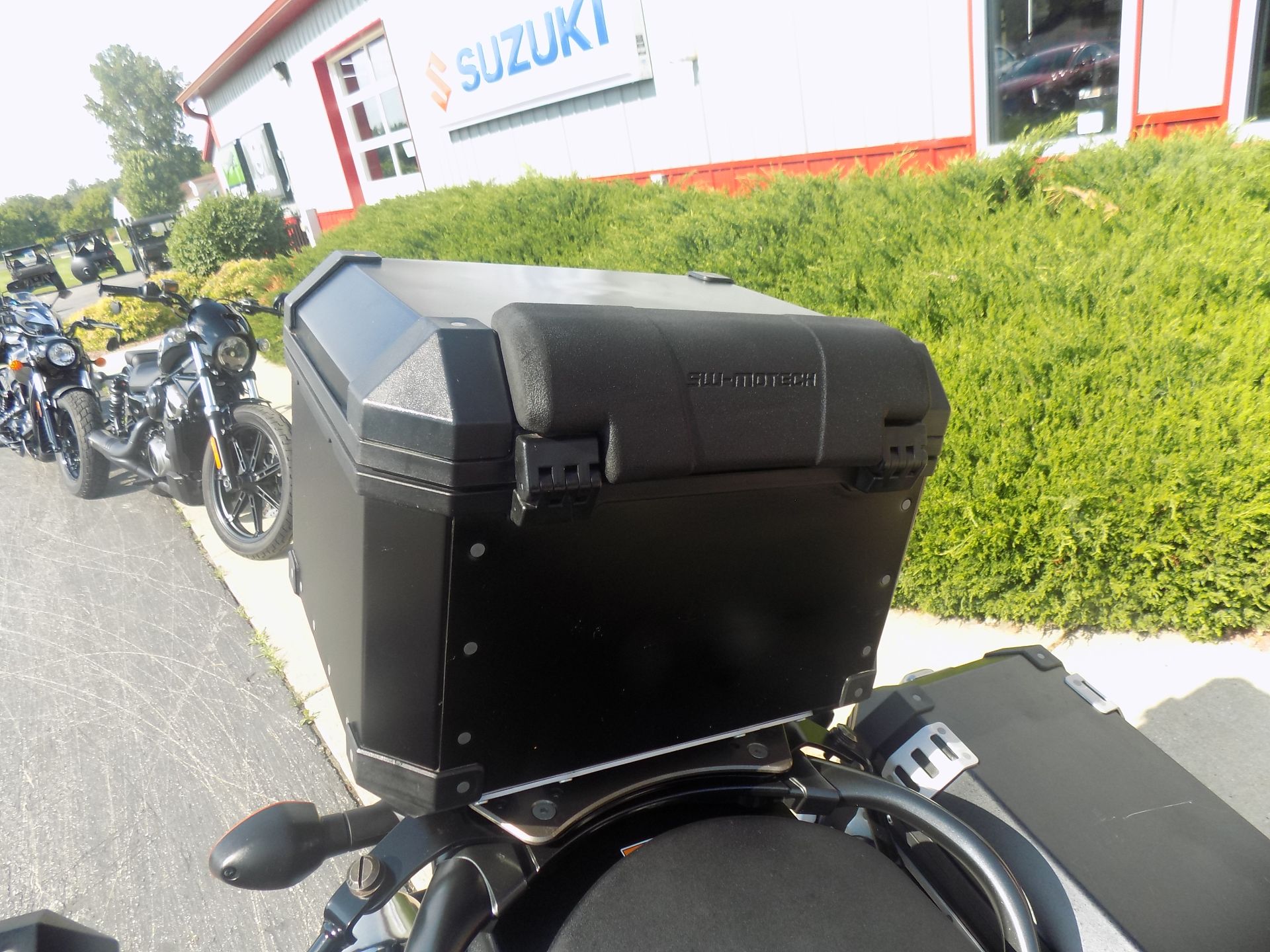 2012 Suzuki V-Strom 650 ABS Adventure in Janesville, Wisconsin - Photo 14