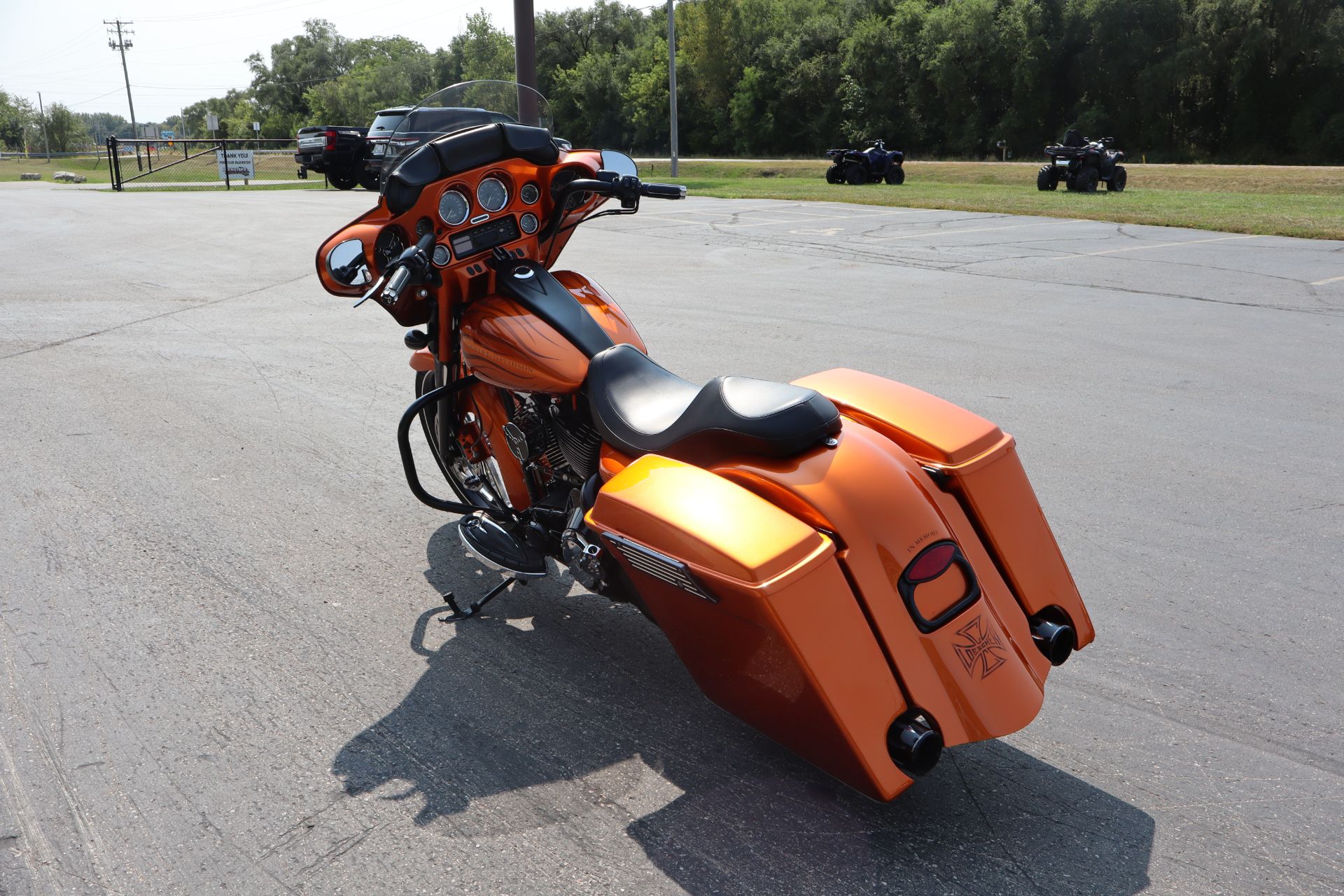 2002 Harley-Davidson FLHTC/FLHTCI Electra Glide® Classic in Janesville, Wisconsin - Photo 7