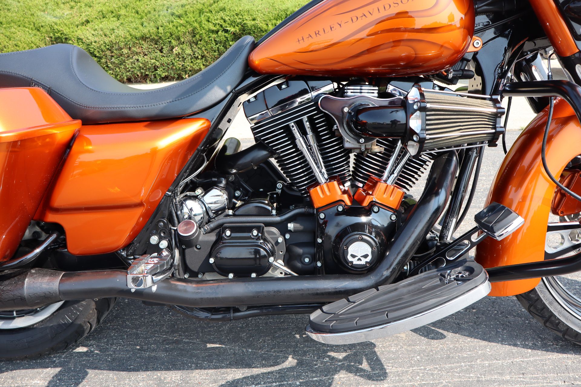 2002 Harley-Davidson FLHTC/FLHTCI Electra Glide® Classic in Janesville, Wisconsin - Photo 12