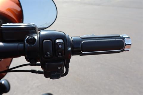 2002 Harley-Davidson FLHTC/FLHTCI Electra Glide® Classic in Janesville, Wisconsin - Photo 29