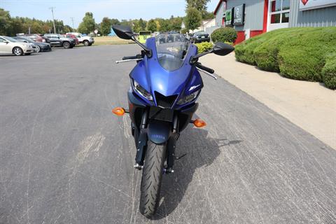 2023 Yamaha YZF-R3 ABS in Janesville, Wisconsin - Photo 3