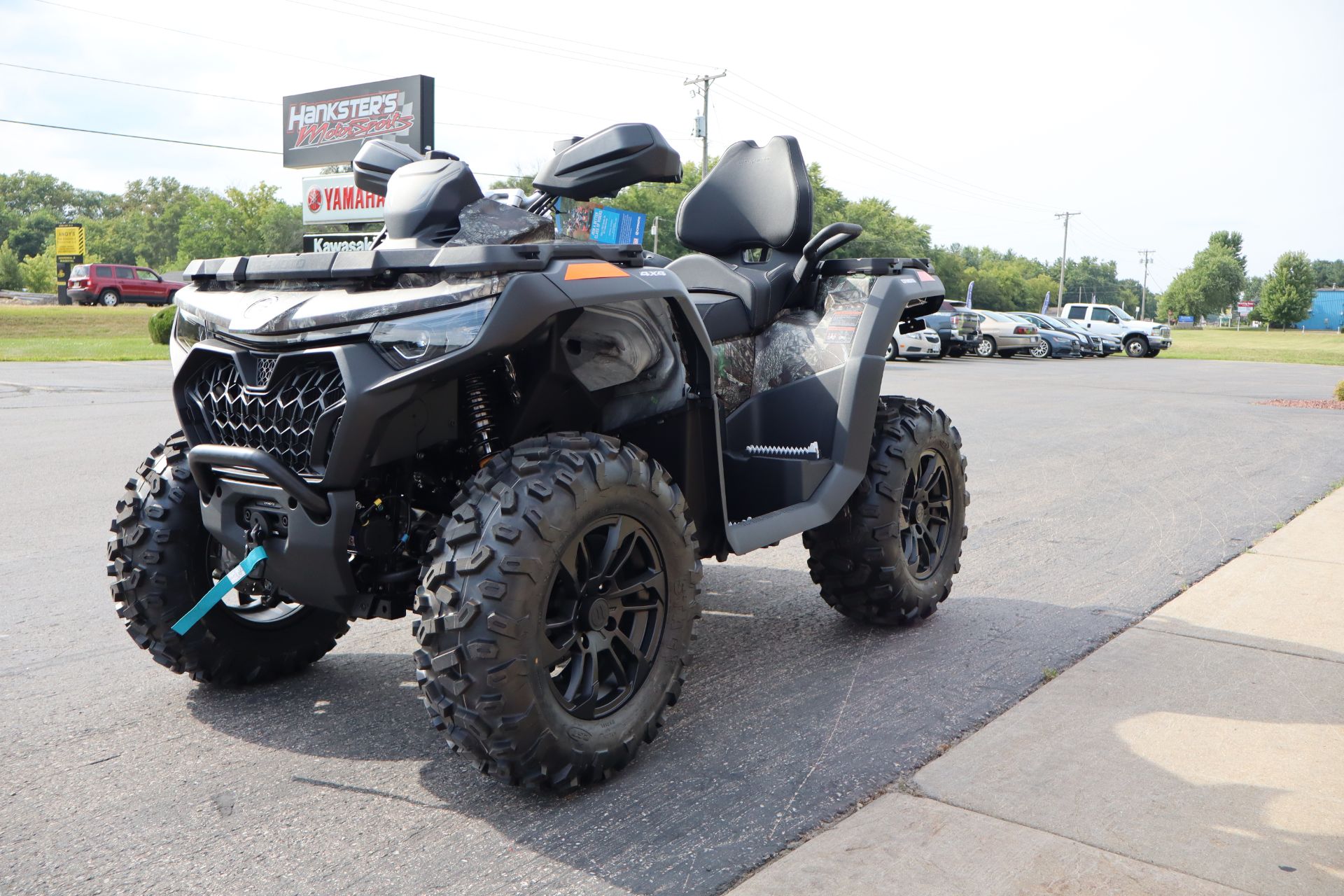 2024 CFMOTO CForce 1000 Touring in Janesville, Wisconsin - Photo 4