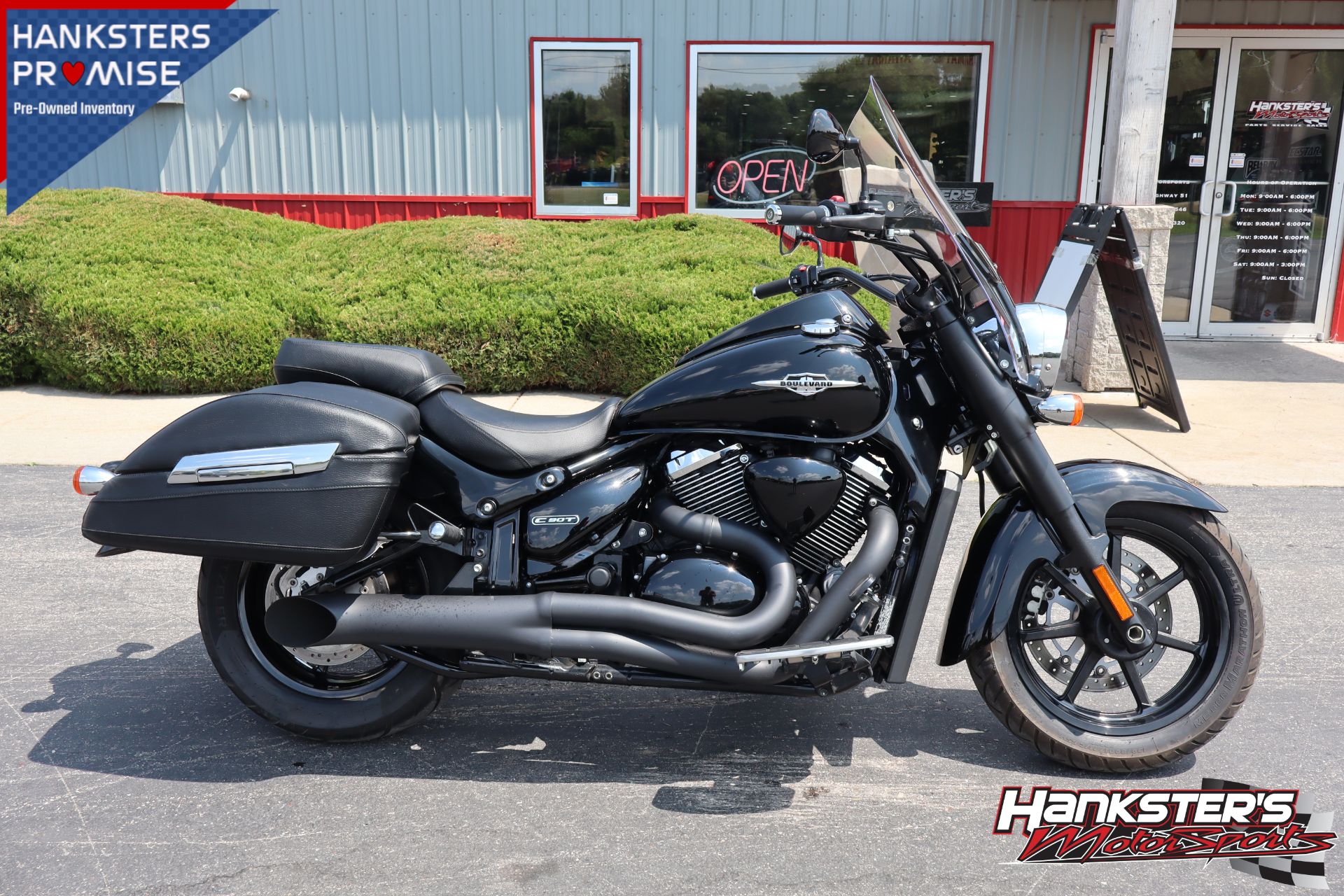 2013 Suzuki Boulevard C90T B.O.S.S. in Janesville, Wisconsin - Photo 1