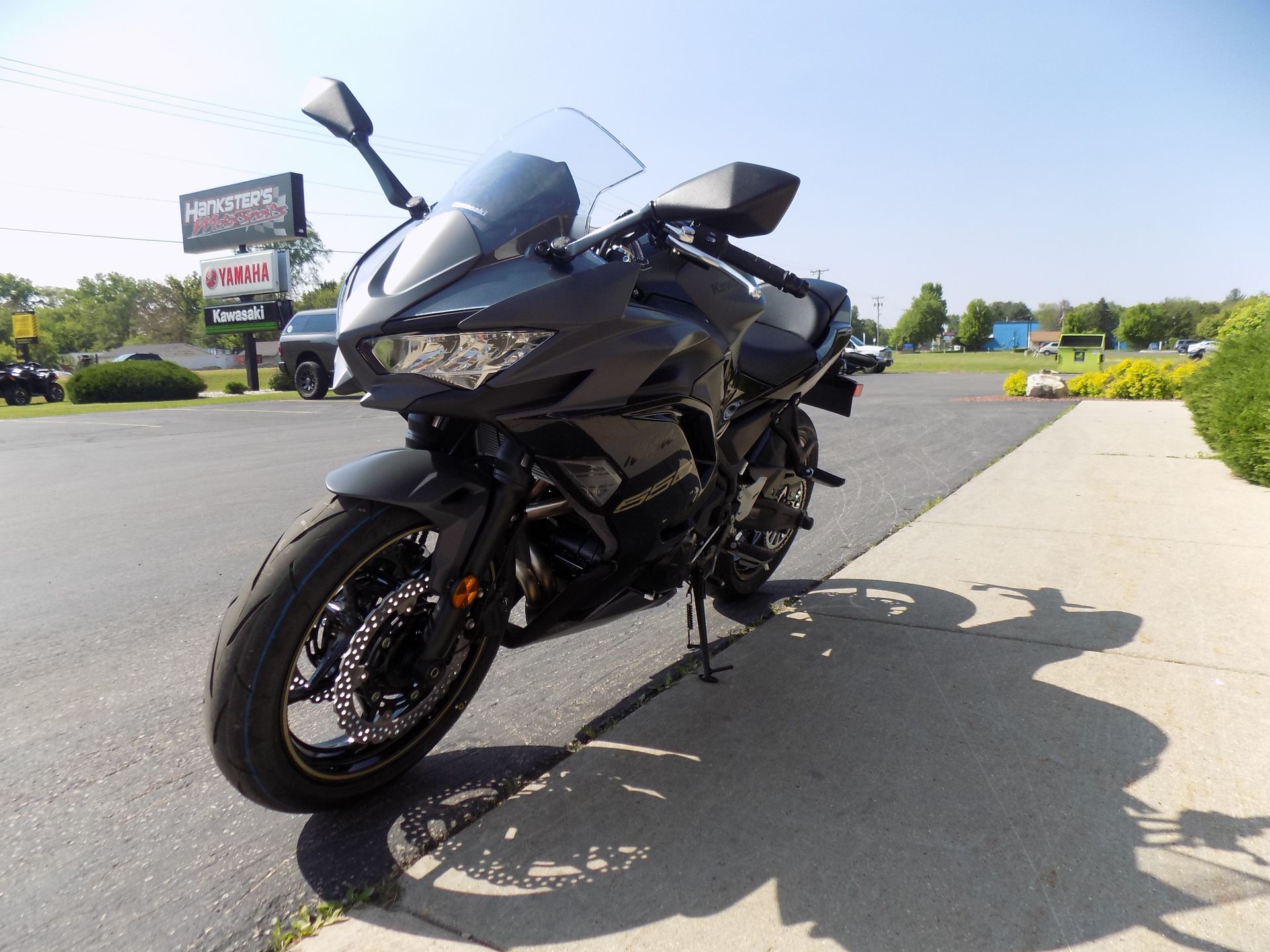 2024 Kawasaki Ninja 650 in Janesville, Wisconsin - Photo 4