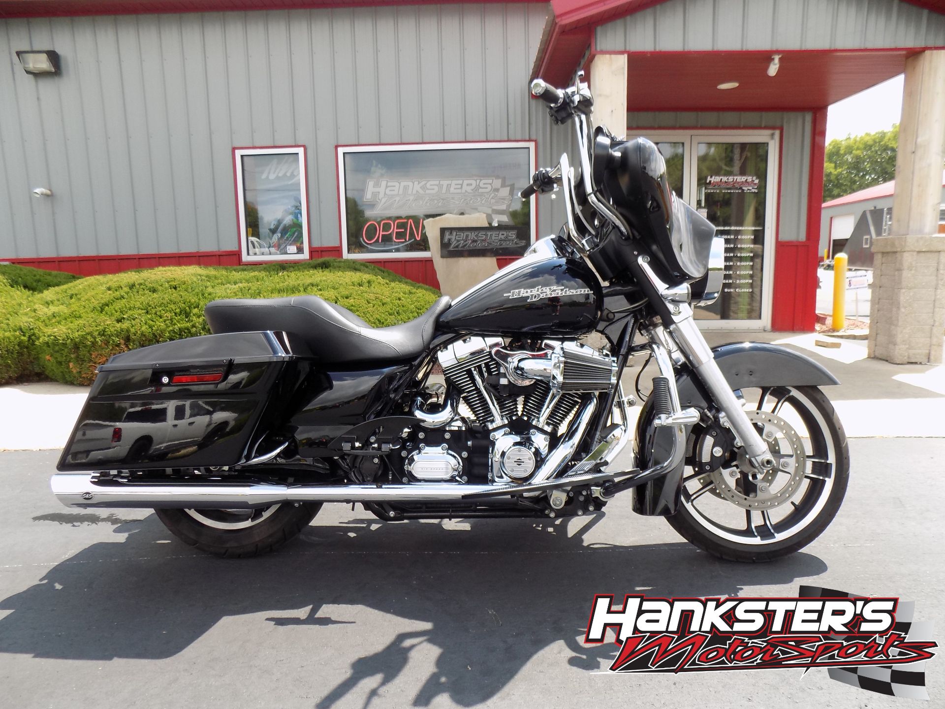 2012 Harley-Davidson Street Glide® in Janesville, Wisconsin - Photo 1