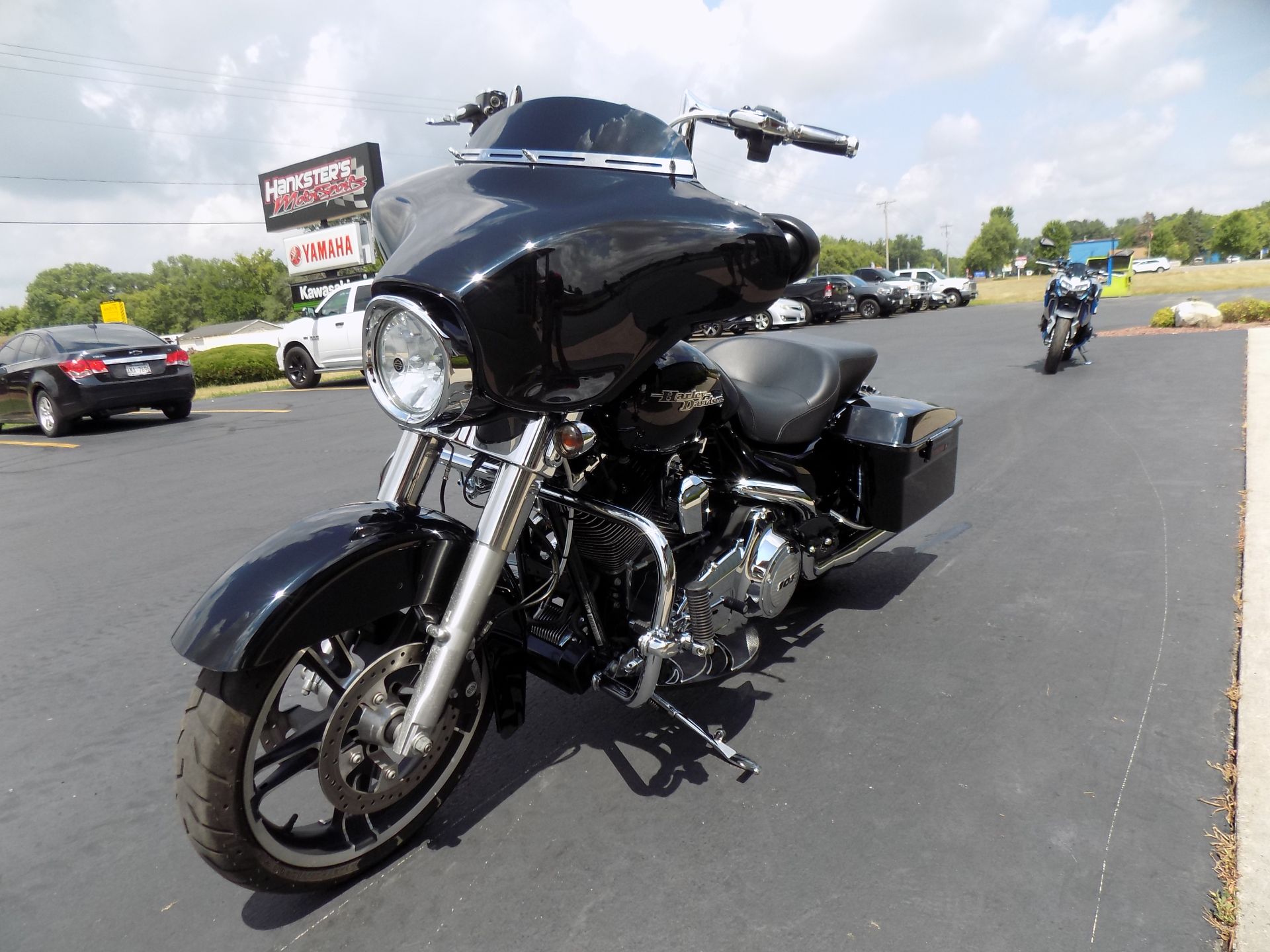 2012 Harley-Davidson Street Glide® in Janesville, Wisconsin - Photo 4