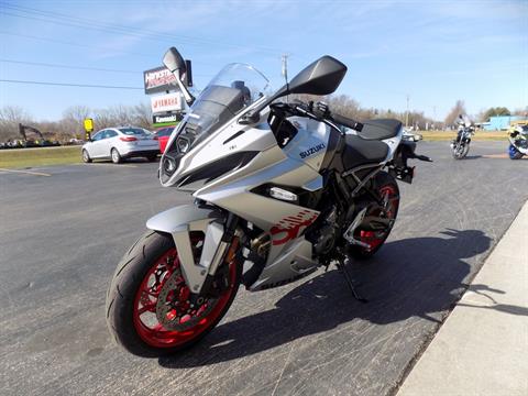 2024 Suzuki GSX-8R in Janesville, Wisconsin - Photo 4