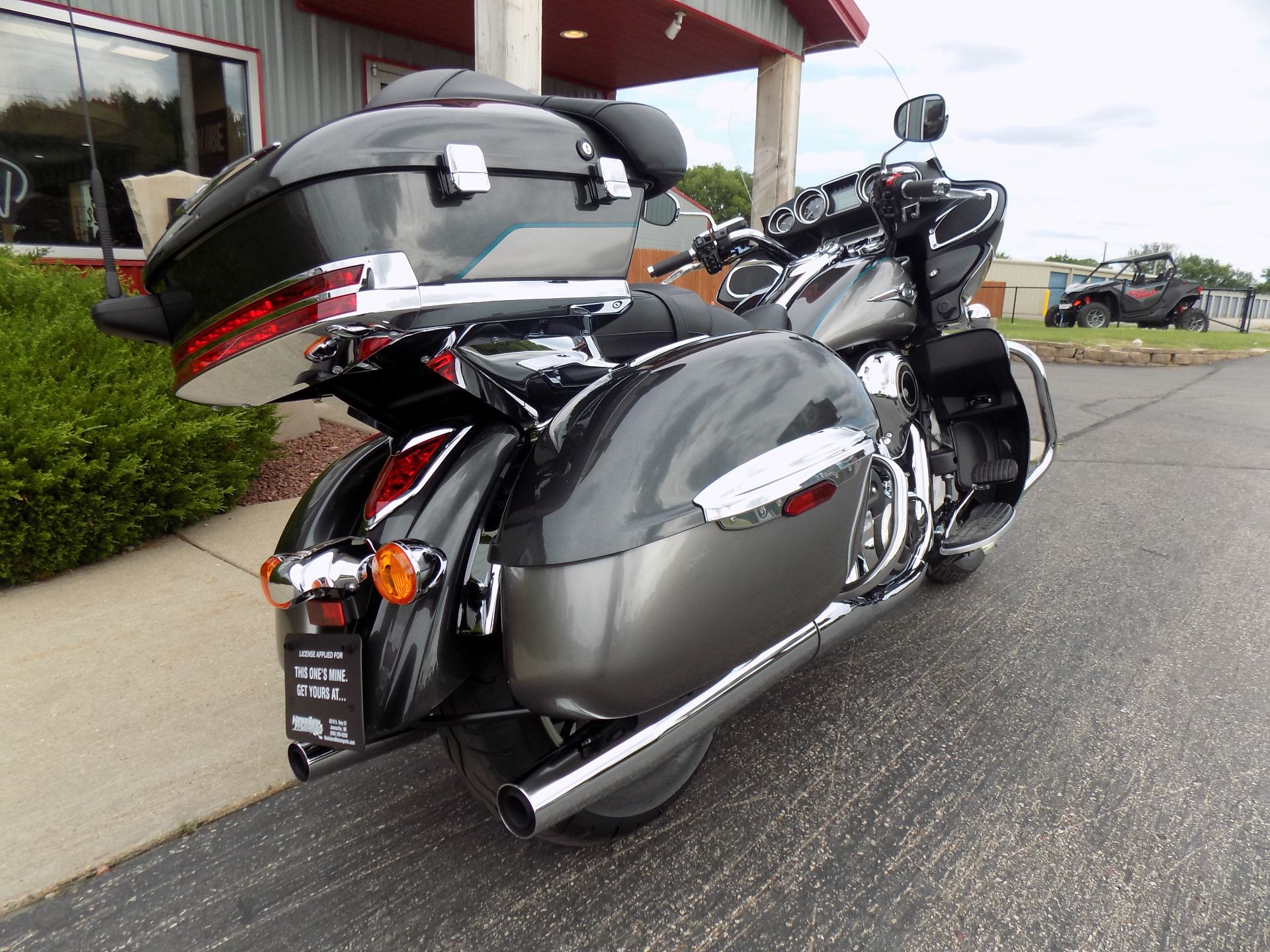 2024 Kawasaki Vulcan 1700 Voyager ABS in Janesville, Wisconsin - Photo 8