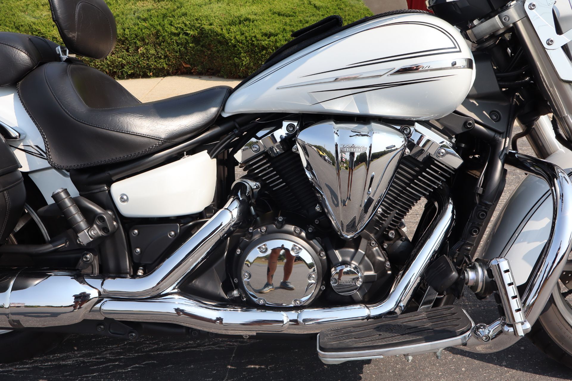 2009 Yamaha V Star 1300 Tourer in Janesville, Wisconsin - Photo 11