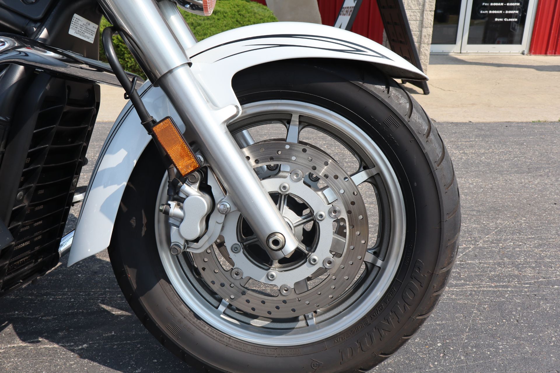 2009 Yamaha V Star 1300 Tourer in Janesville, Wisconsin - Photo 12