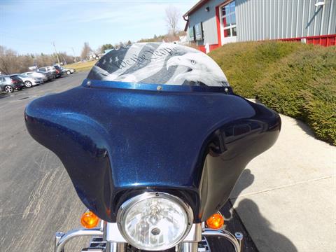 2012 Harley-Davidson Street Glide® in Janesville, Wisconsin - Photo 11