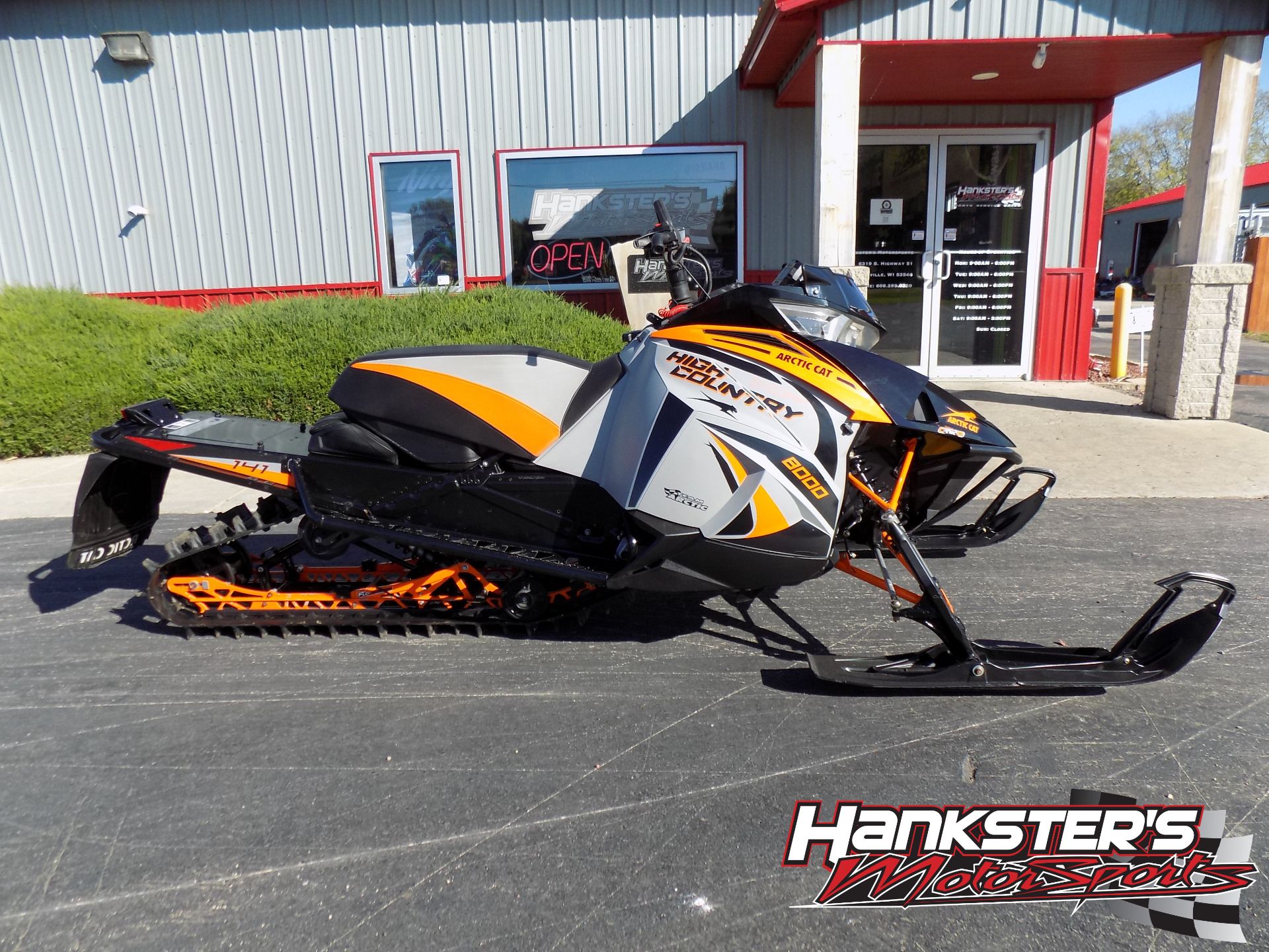 2018 Arctic Cat XF 8000 High Country in Janesville, Wisconsin - Photo 1