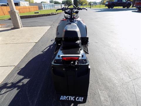 2018 Arctic Cat XF 8000 High Country in Janesville, Wisconsin - Photo 7