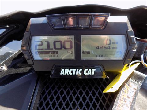 2018 Arctic Cat XF 8000 High Country in Janesville, Wisconsin - Photo 25