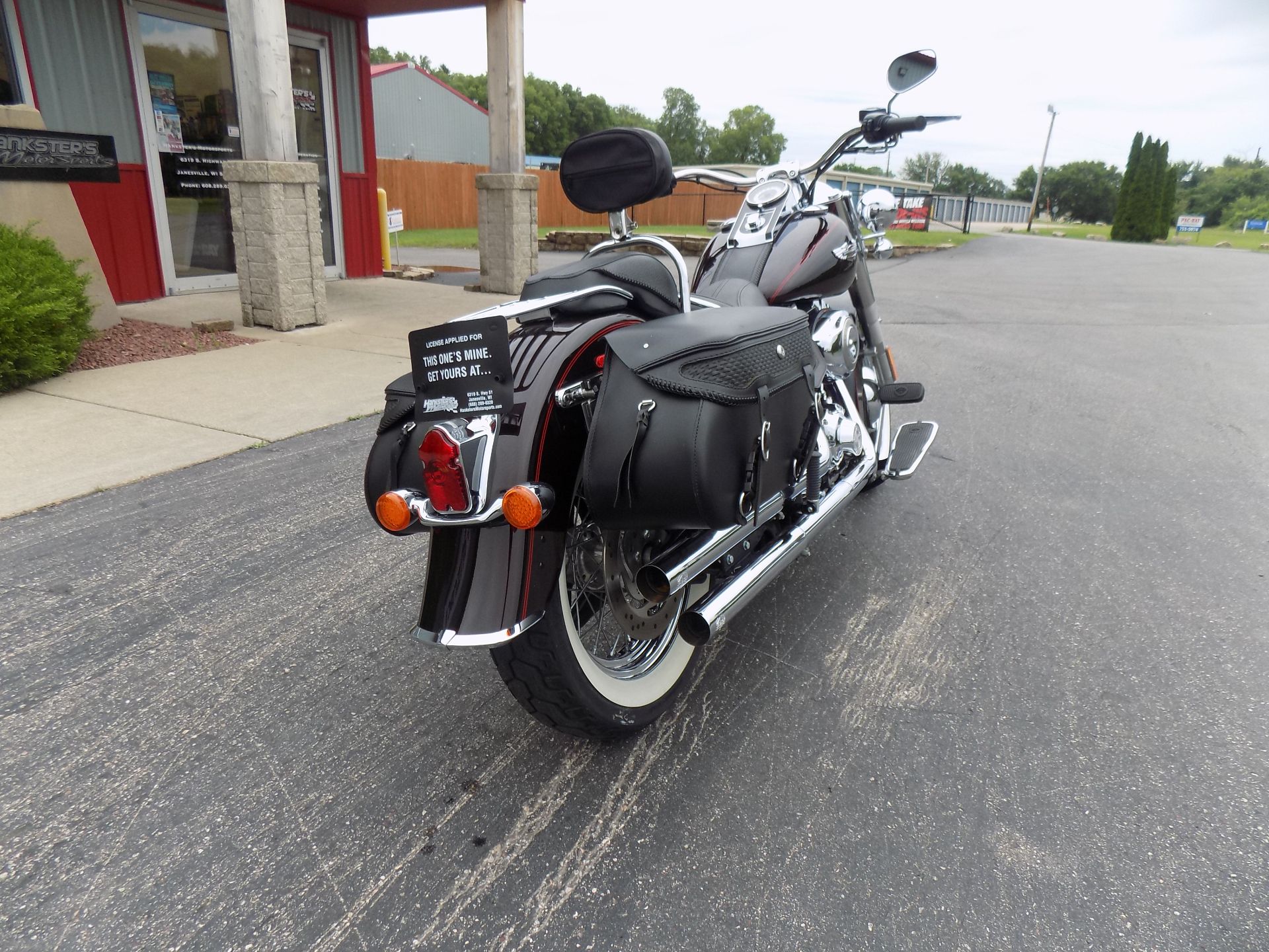 2011 Harley-Davidson Softail® Deluxe in Janesville, Wisconsin - Photo 8