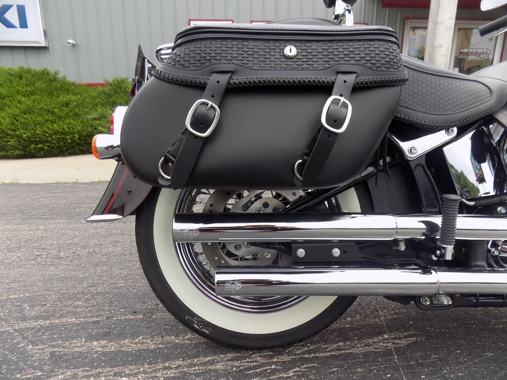 2011 Harley-Davidson Softail® Deluxe in Janesville, Wisconsin - Photo 9