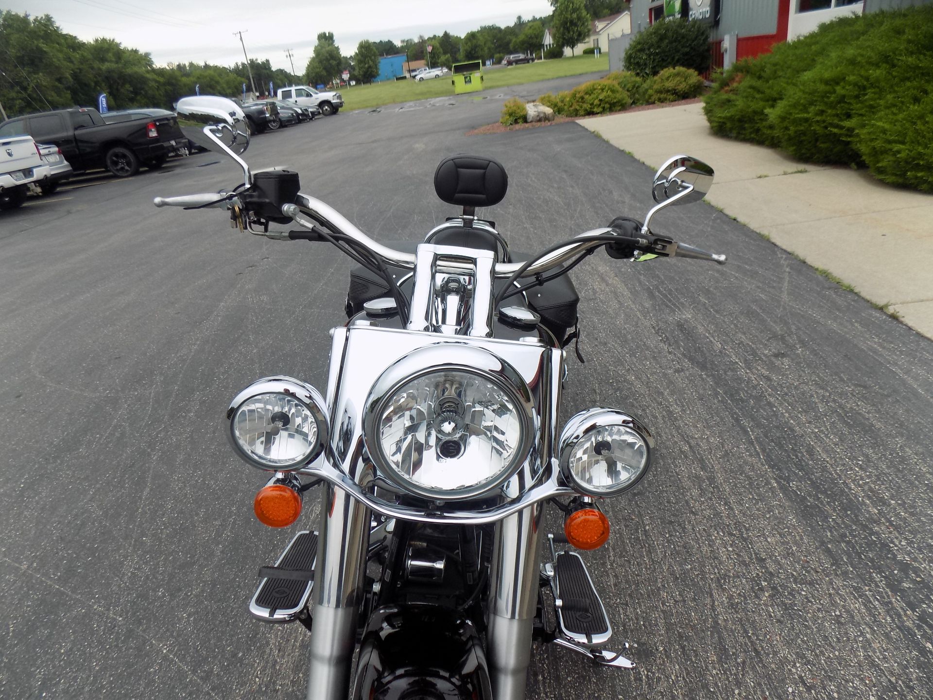 2011 Harley-Davidson Softail® Deluxe in Janesville, Wisconsin - Photo 12