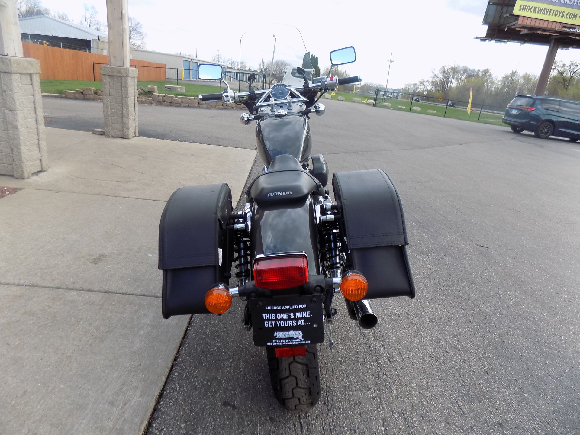 2010 Honda Shadow® RS in Janesville, Wisconsin - Photo 9