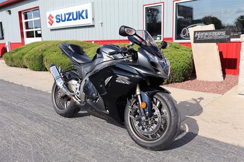 2011 Suzuki GSX-R1000™ in Janesville, Wisconsin - Photo 2