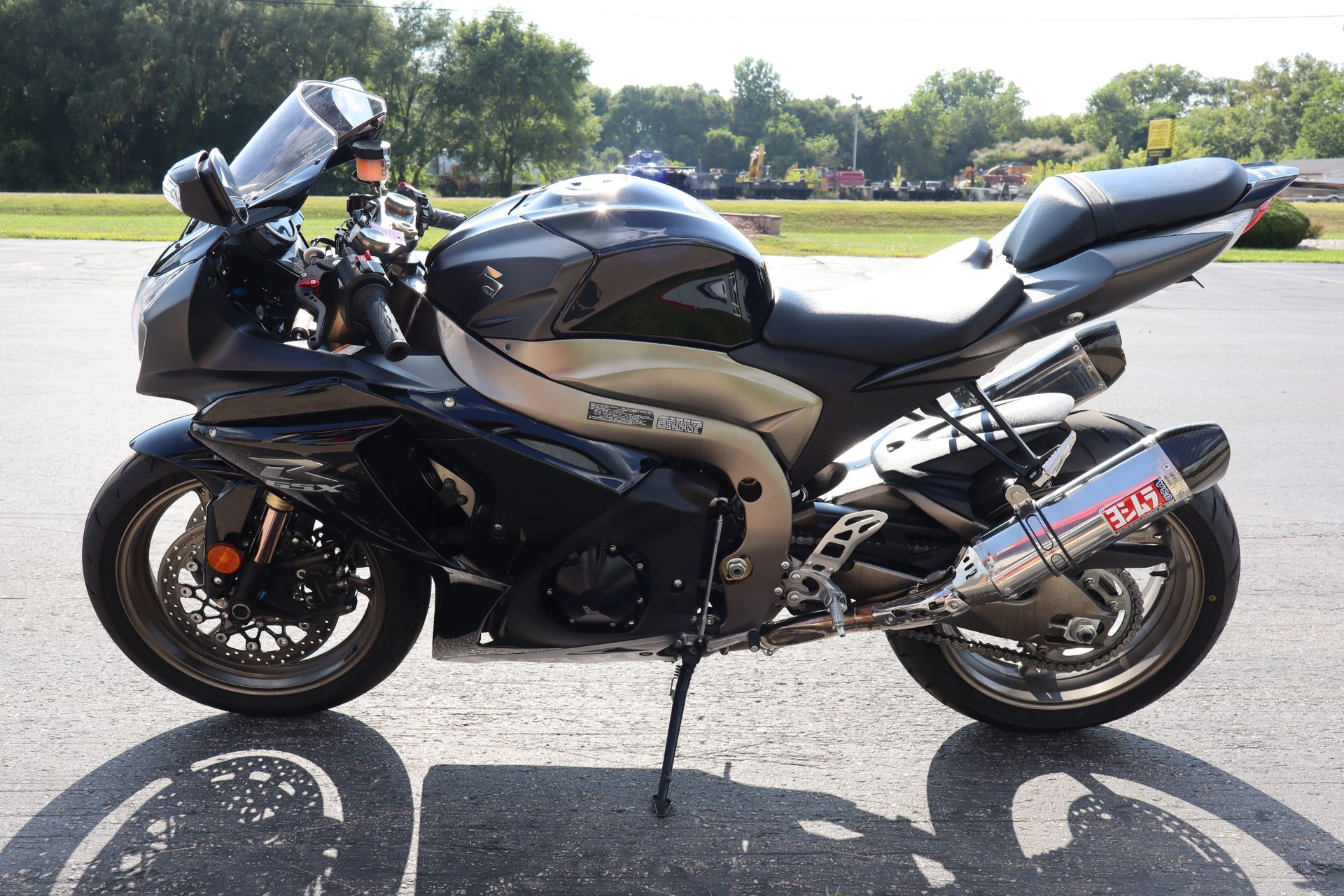 2011 Suzuki GSX-R1000™ in Janesville, Wisconsin - Photo 6