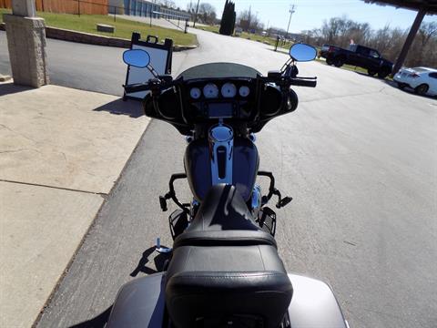 2015 Harley-Davidson Street Glide® Special in Janesville, Wisconsin - Photo 10