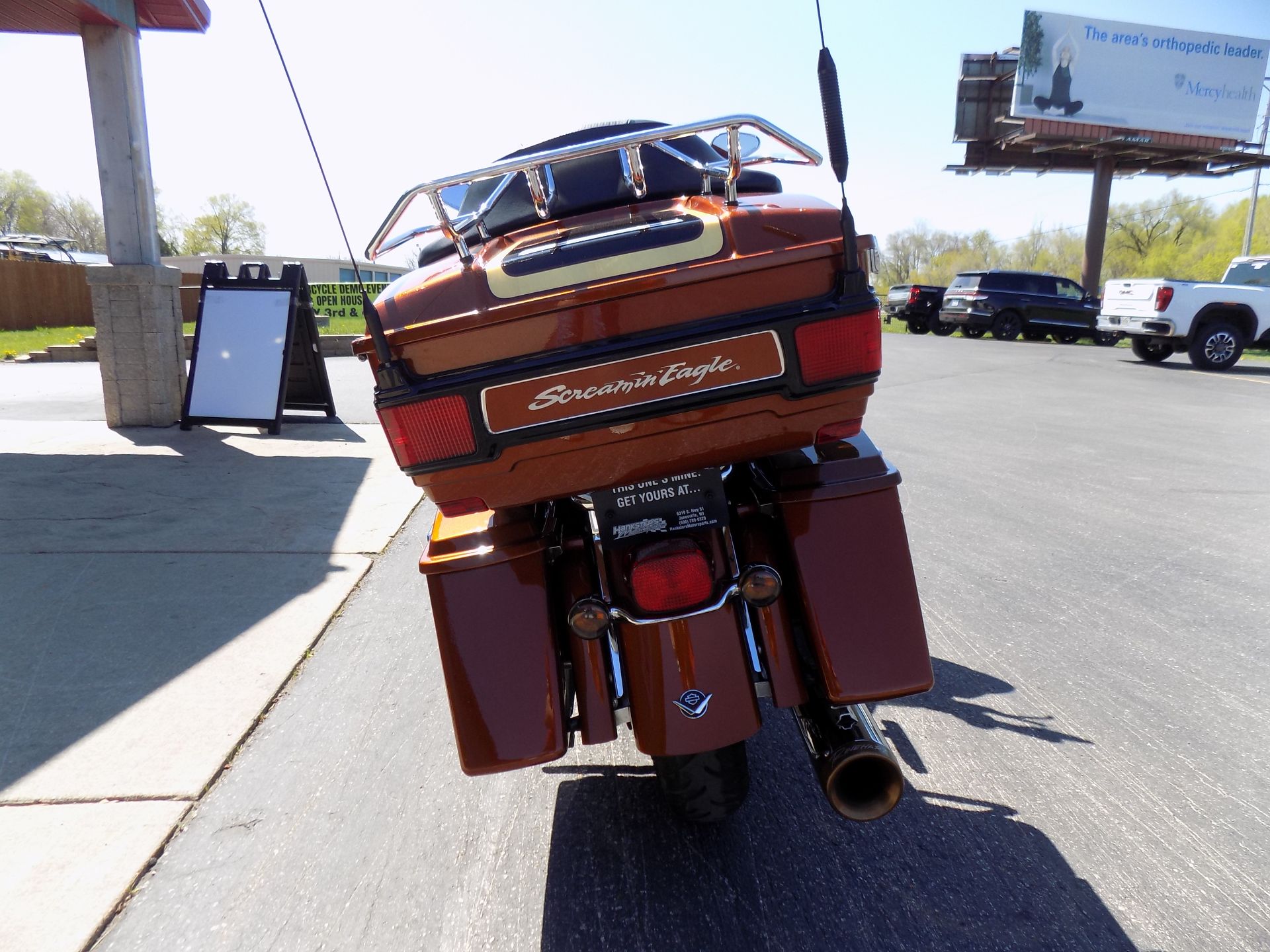 2008 Harley-Davidson CVO™ Screamin' Eagle® Ultra Classic® Electra Glide® in Janesville, Wisconsin - Photo 8