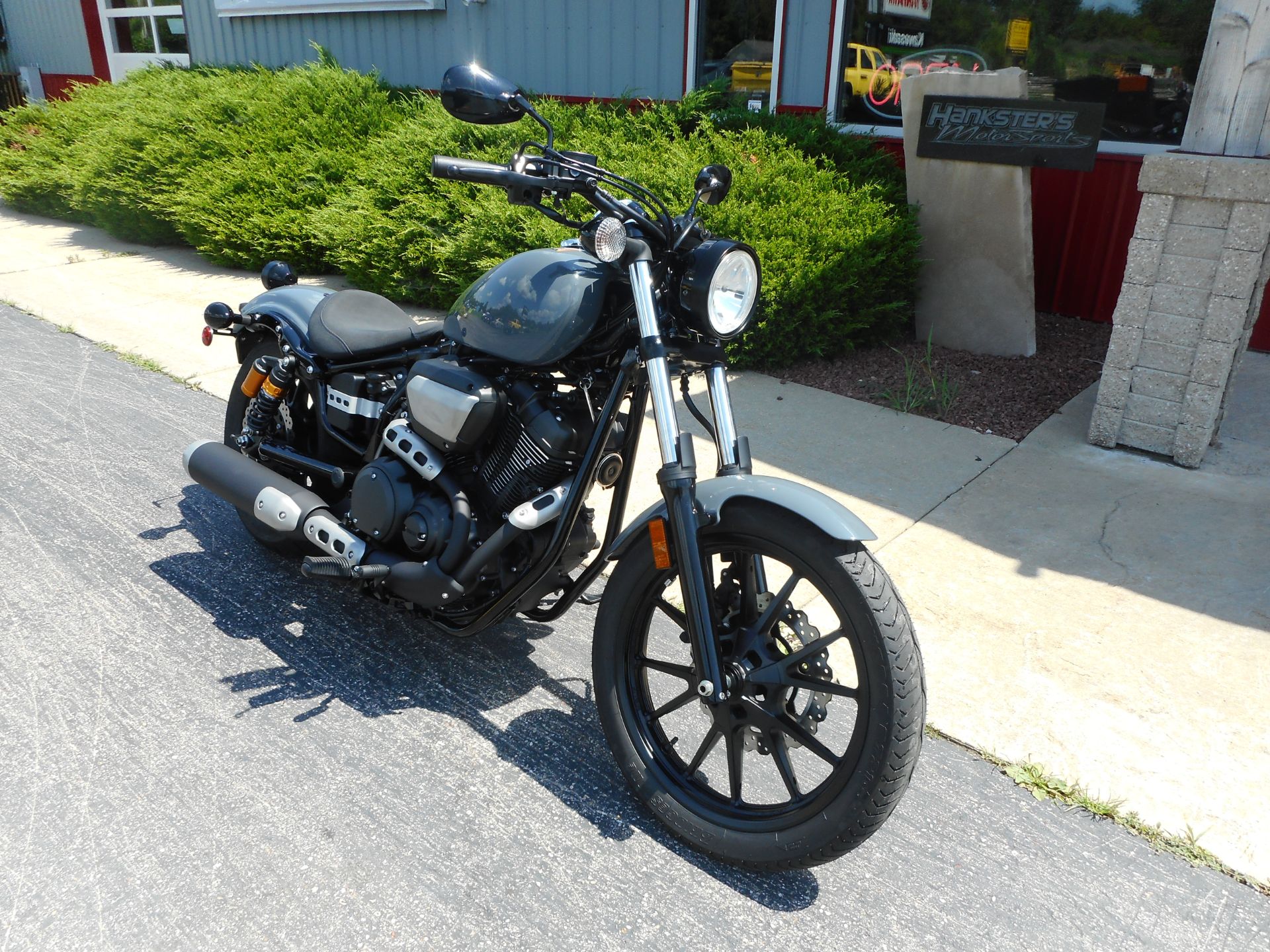 2023 Yamaha Bolt R-Spec in Janesville, Wisconsin - Photo 2