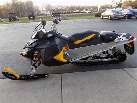 2012 Ski-Doo Summit® Sport 600 Carb in Janesville, Wisconsin - Photo 6