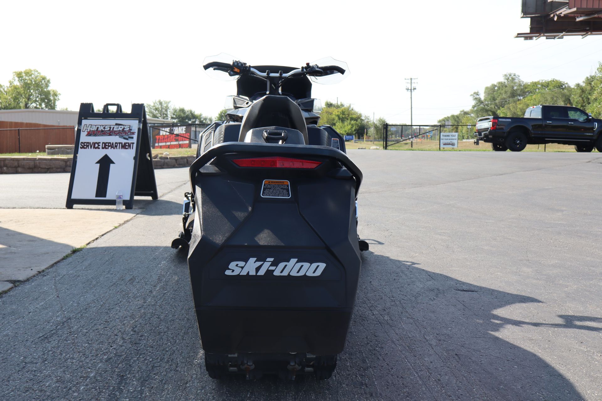 2017 Ski-Doo Renegade Adrenaline 850 E-TEC in Janesville, Wisconsin - Photo 8