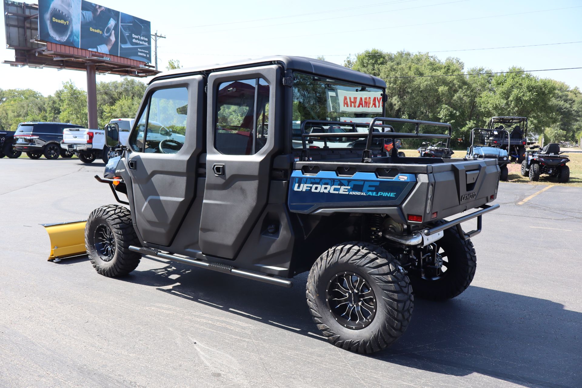 2024 CFMOTO UFORCE 1000 XL Alpine in Janesville, Wisconsin - Photo 6