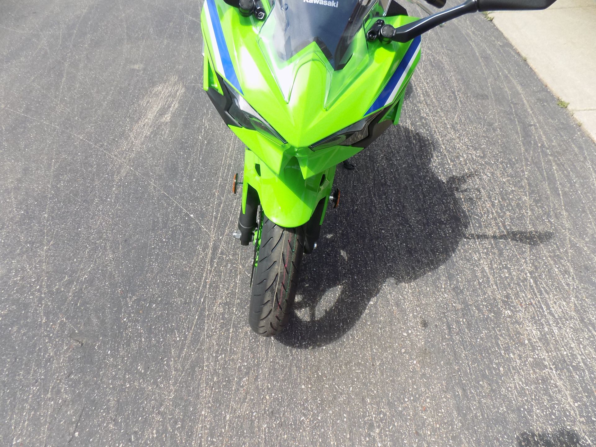 2024 Kawasaki Ninja 500 SE 40th Anniversary Edition ABS in Janesville, Wisconsin - Photo 13