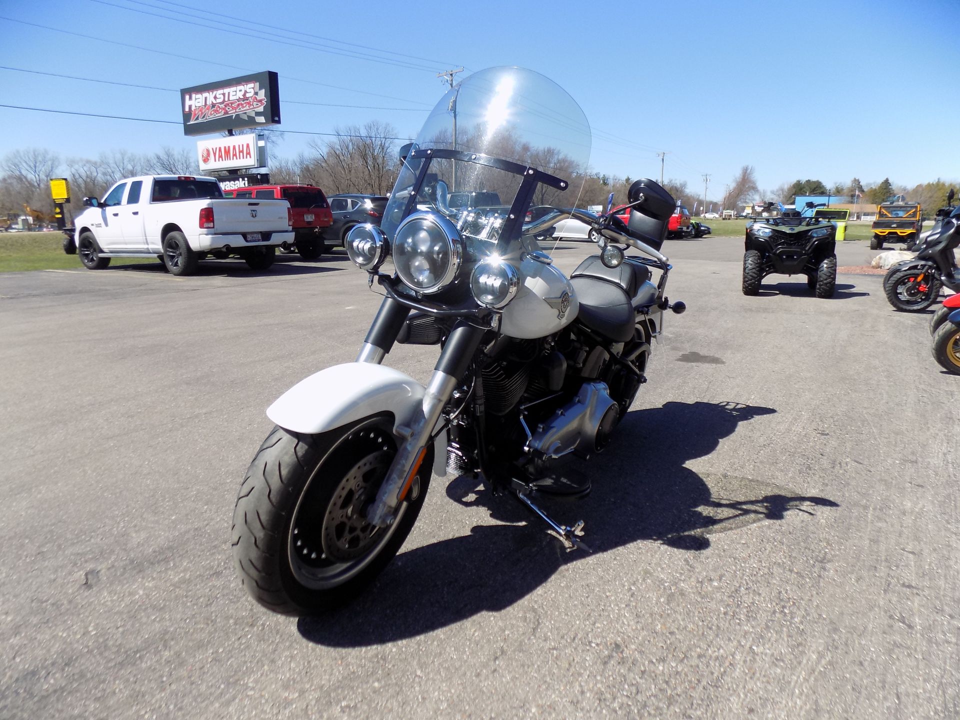 2016 Harley-Davidson Fat Boy® Lo in Janesville, Wisconsin - Photo 4