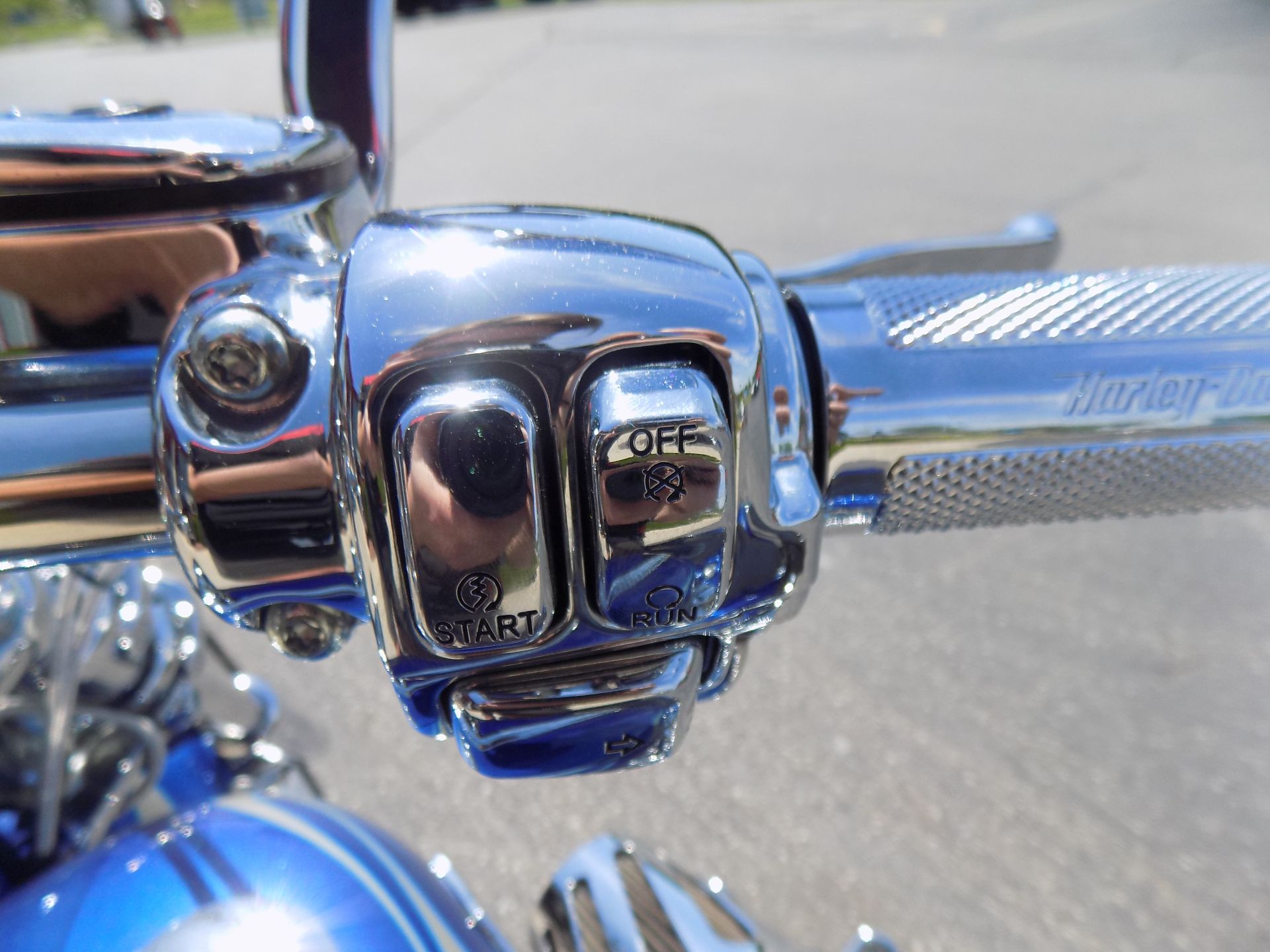 2009 Harley-Davidson Softail® Rocker™ in Janesville, Wisconsin - Photo 19
