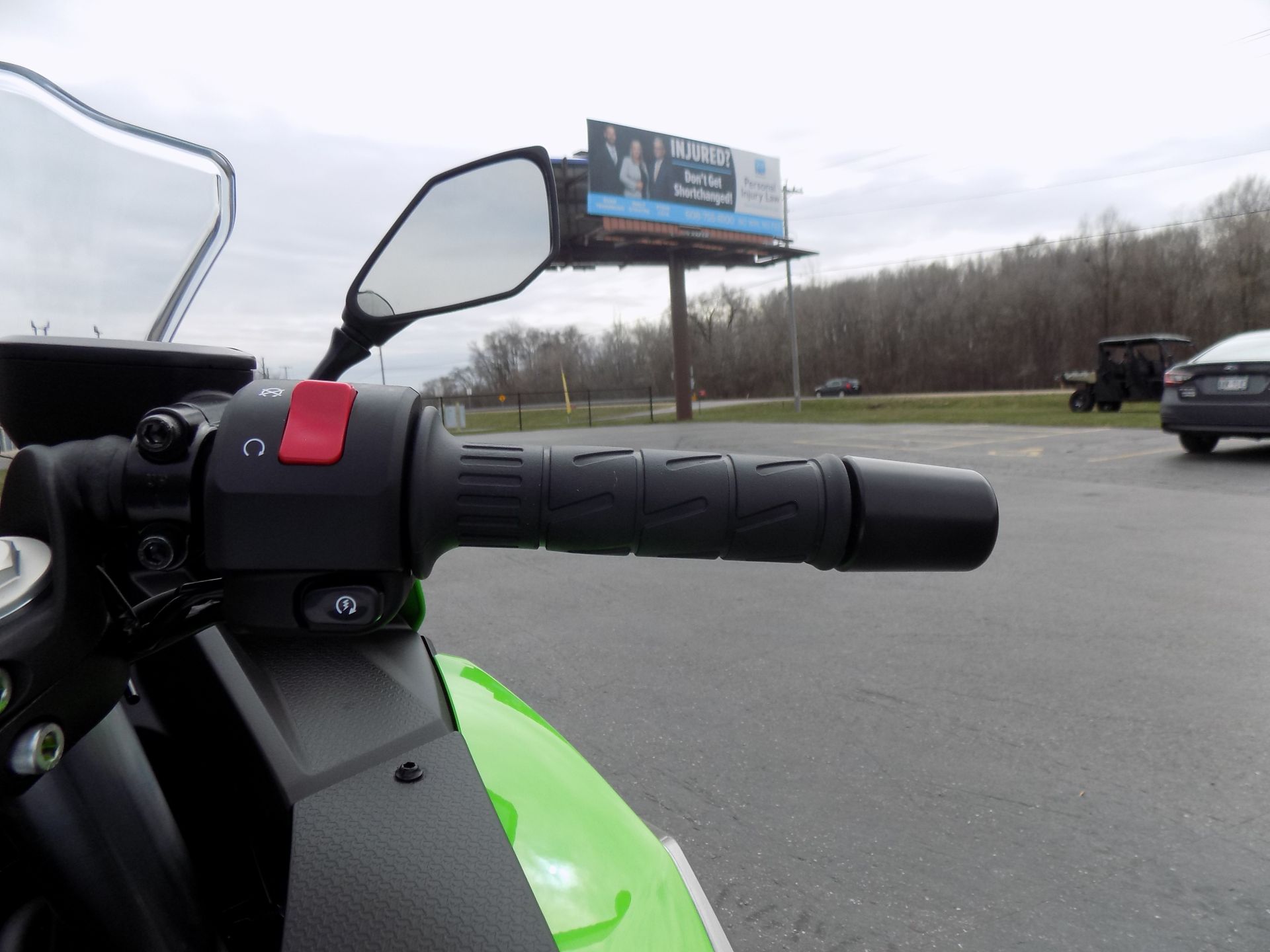 2024 Kawasaki Ninja 500 SE 40th Anniversary Edition ABS in Janesville, Wisconsin - Photo 20