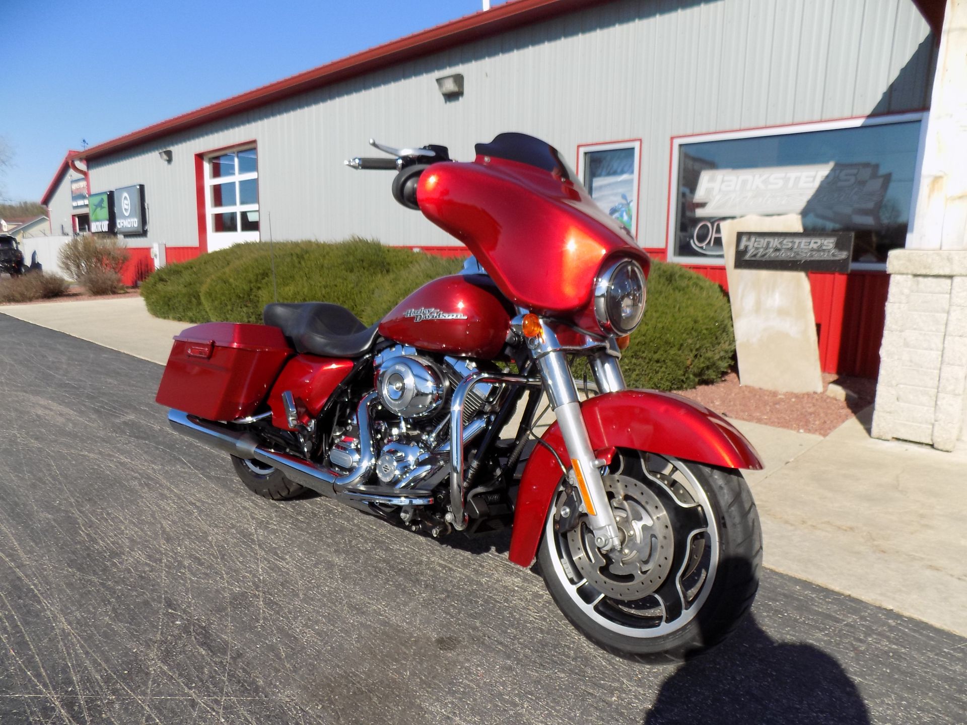2013 Harley-Davidson Street Glide® in Janesville, Wisconsin - Photo 2