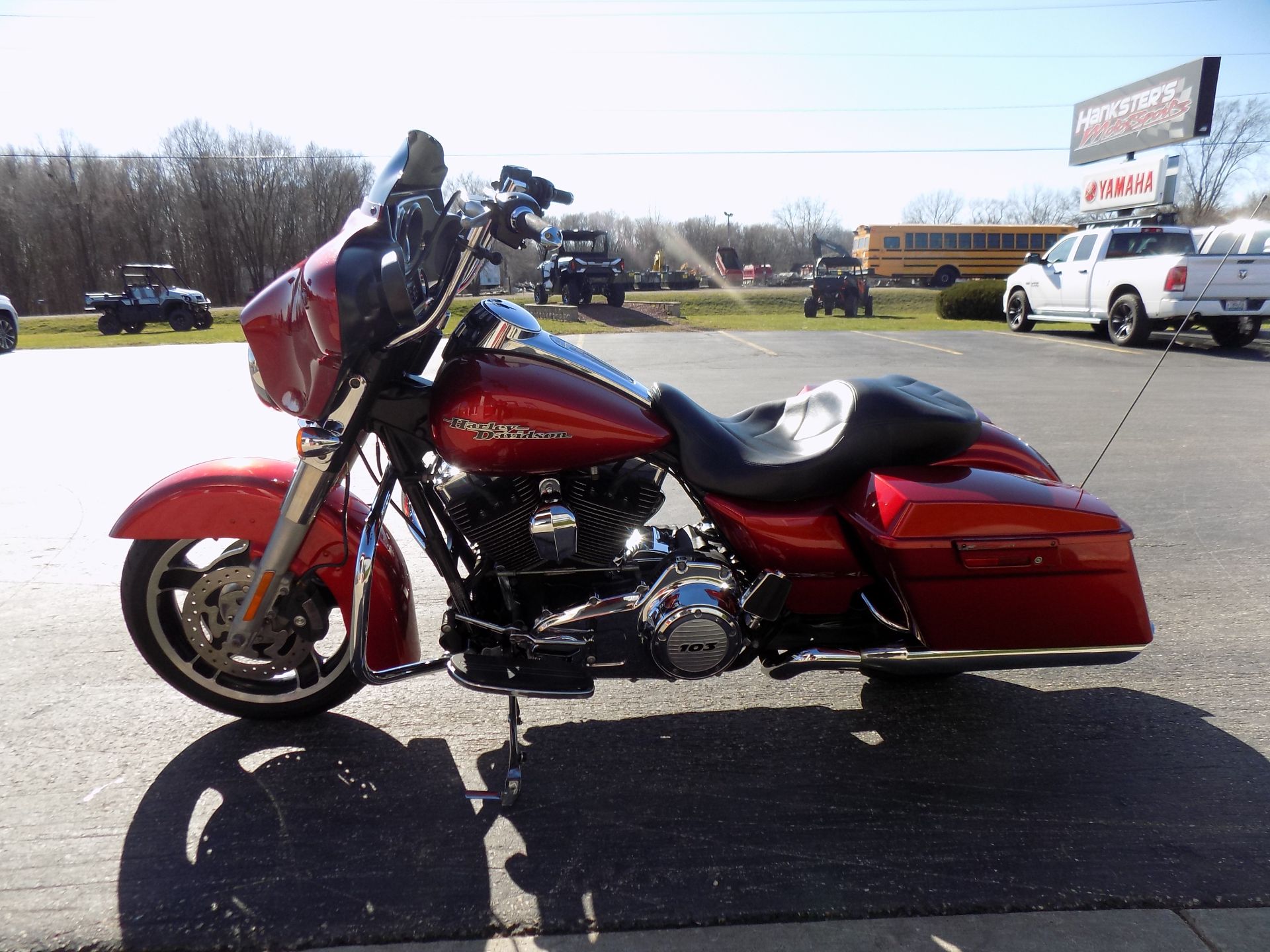 2013 Harley-Davidson Street Glide® in Janesville, Wisconsin - Photo 6