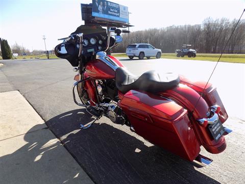 2013 Harley-Davidson Street Glide® in Janesville, Wisconsin - Photo 7