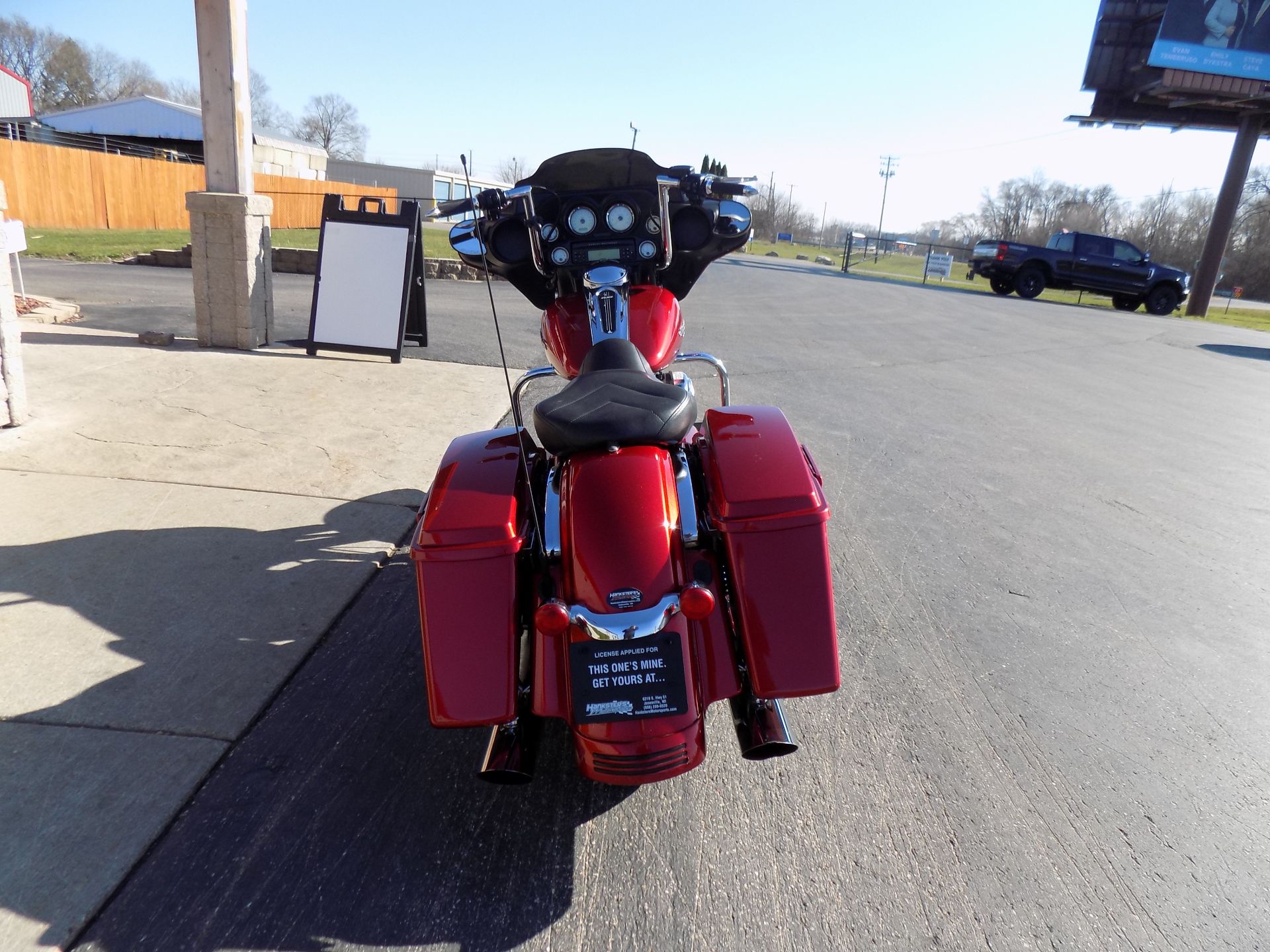 2013 Harley-Davidson Street Glide® in Janesville, Wisconsin - Photo 8