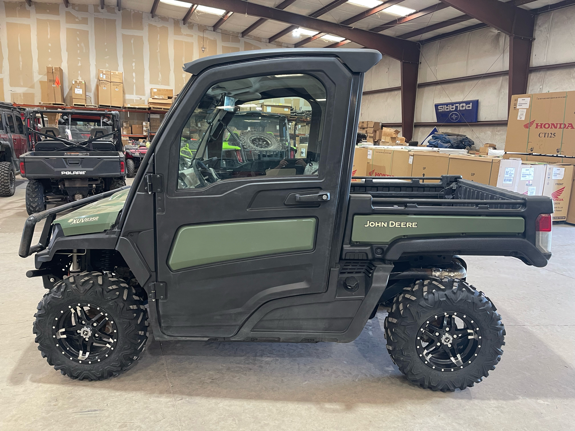 2022 John Deere XUV835R Cab HVAC in Amarillo, Texas - Photo 1